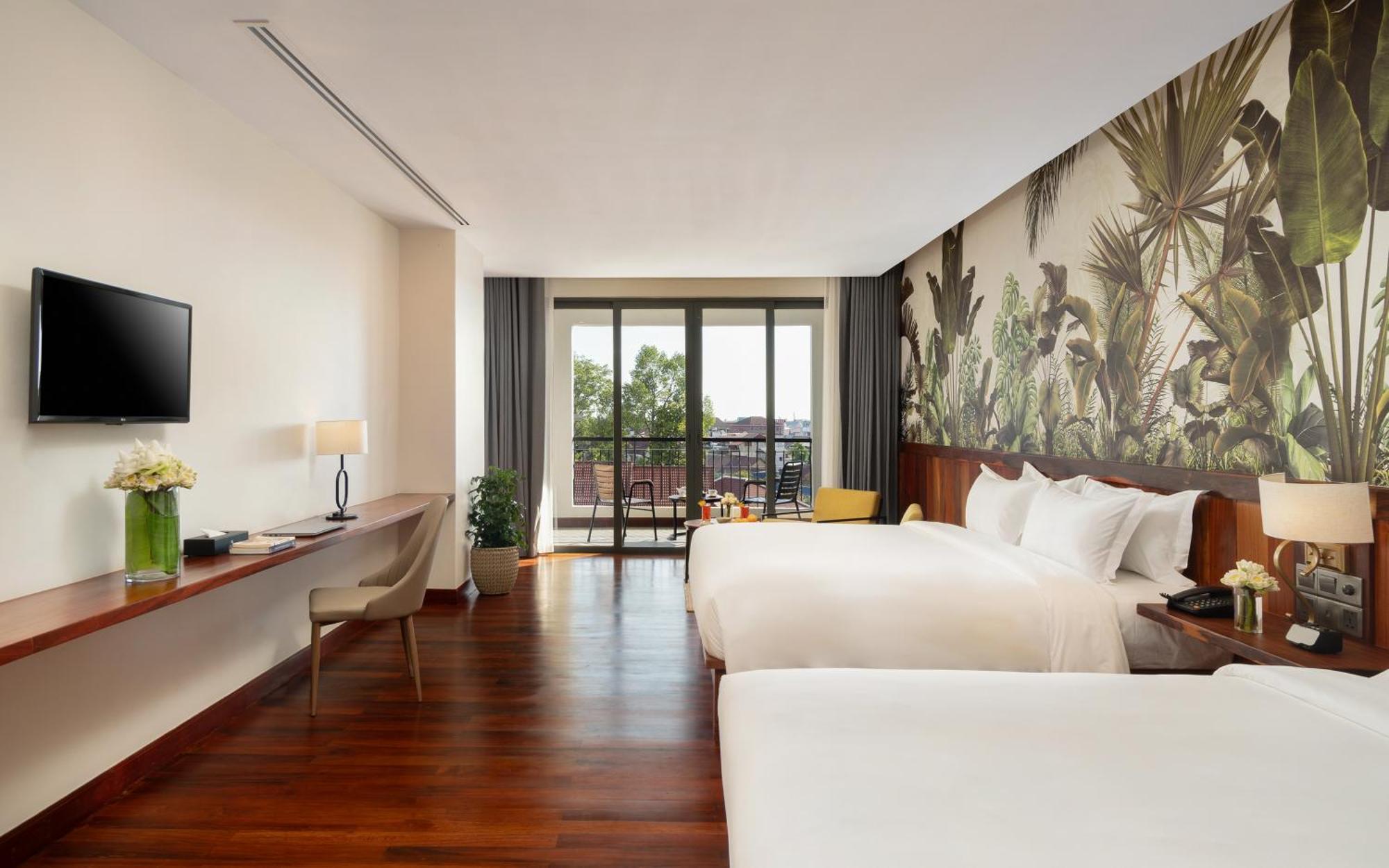 Koulen Hotel 4*