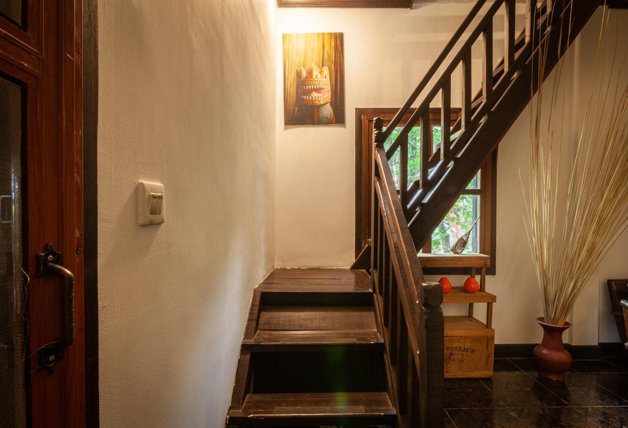 Kally Villa *