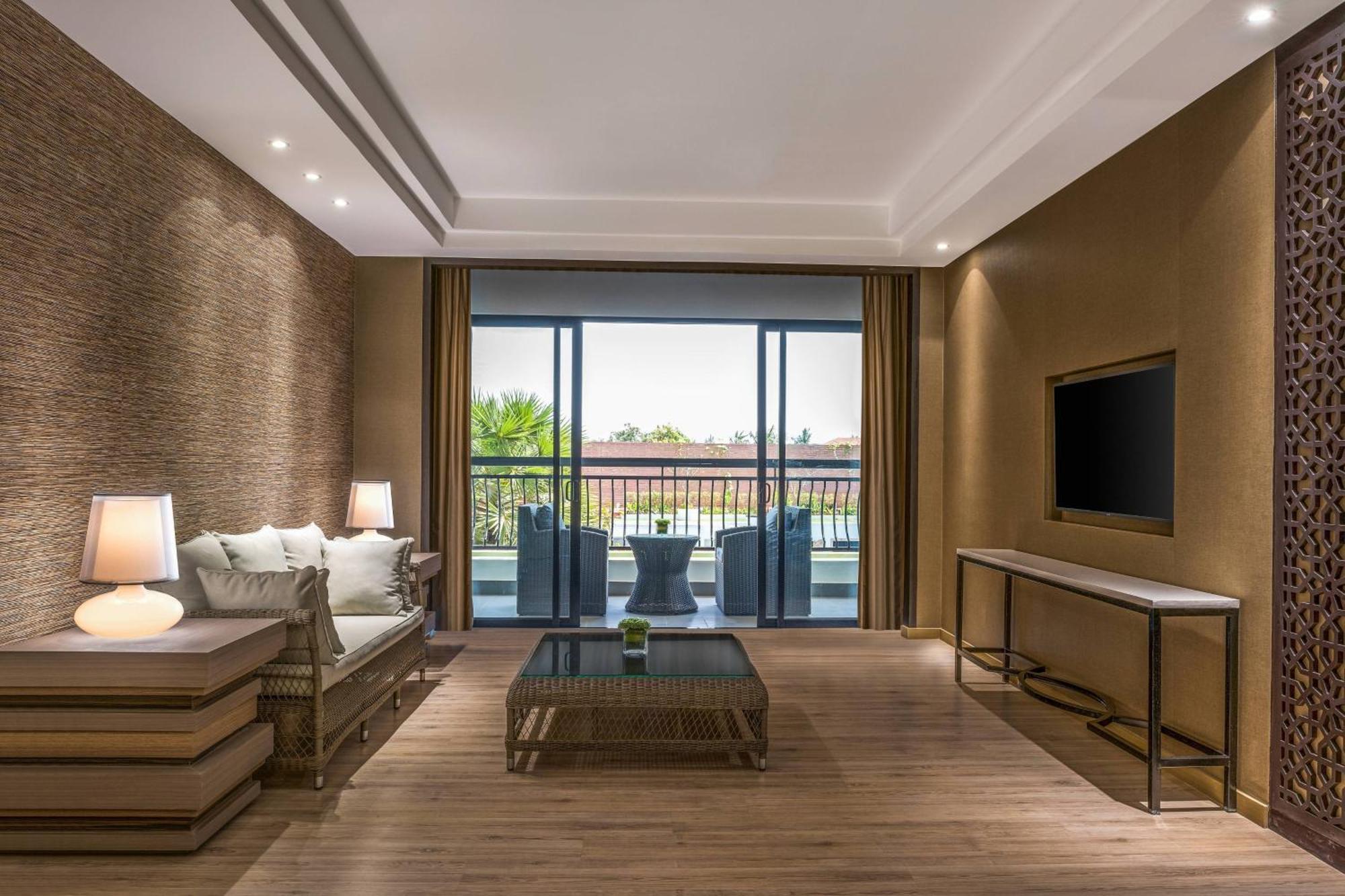 Courtyard By Marriott 5* Siem Reap