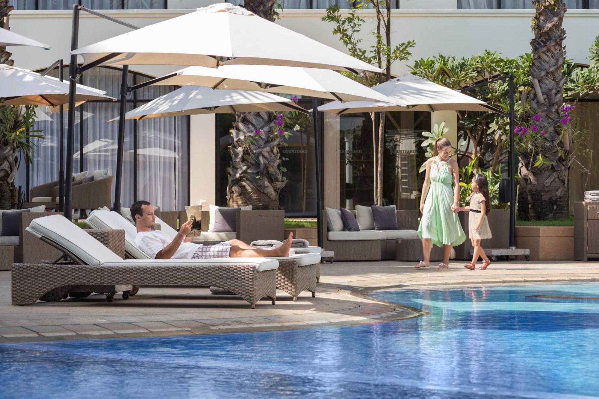 Hotel Courtyard By Marriott