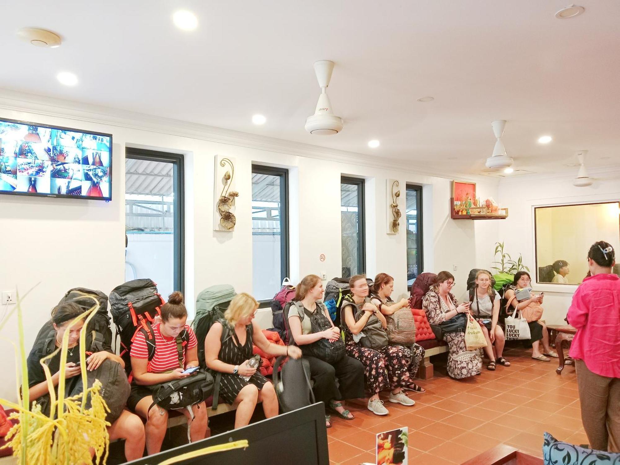 Albergue Darling Pub Siem Reap
