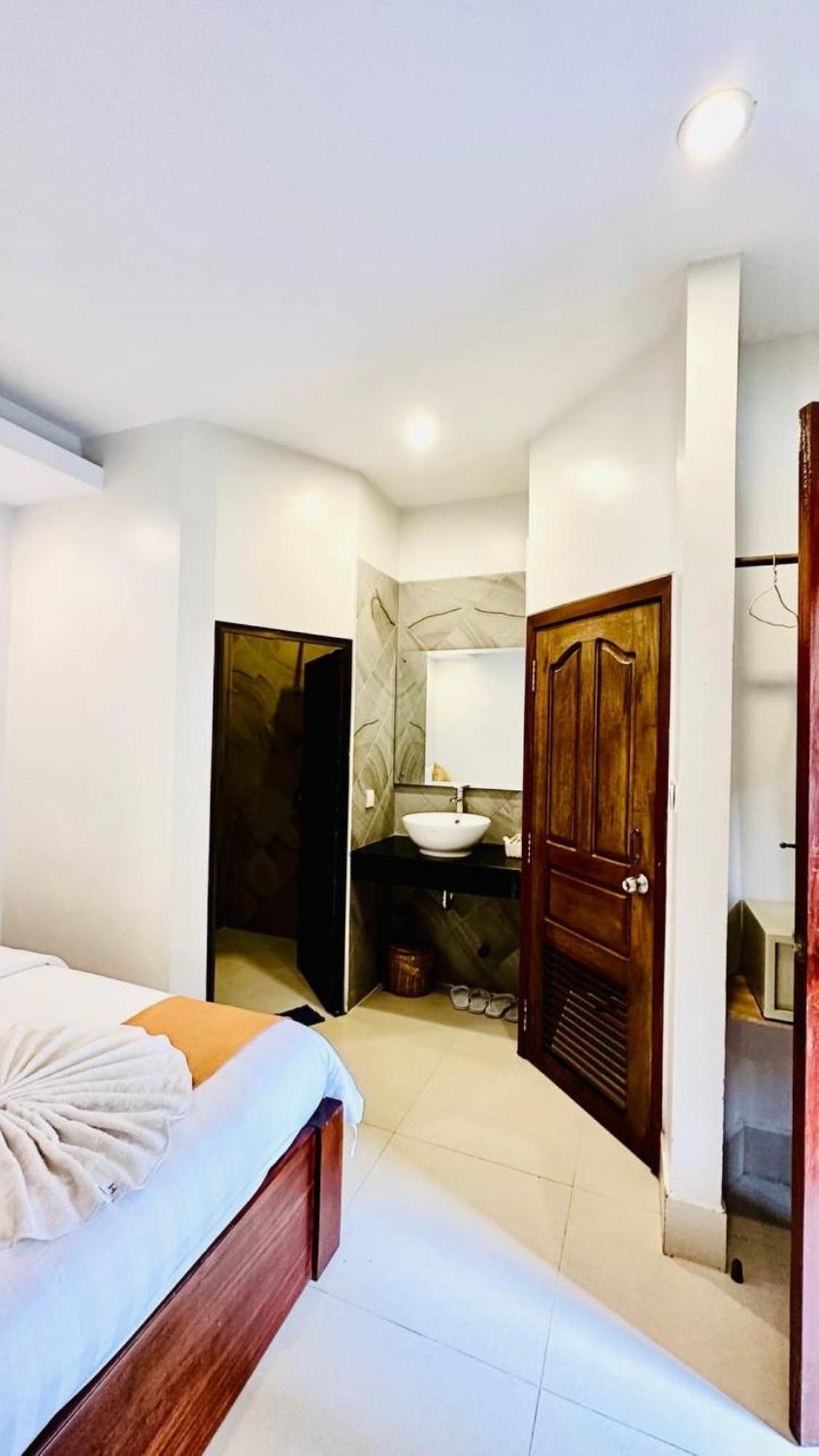 Hotel Holy Angkor