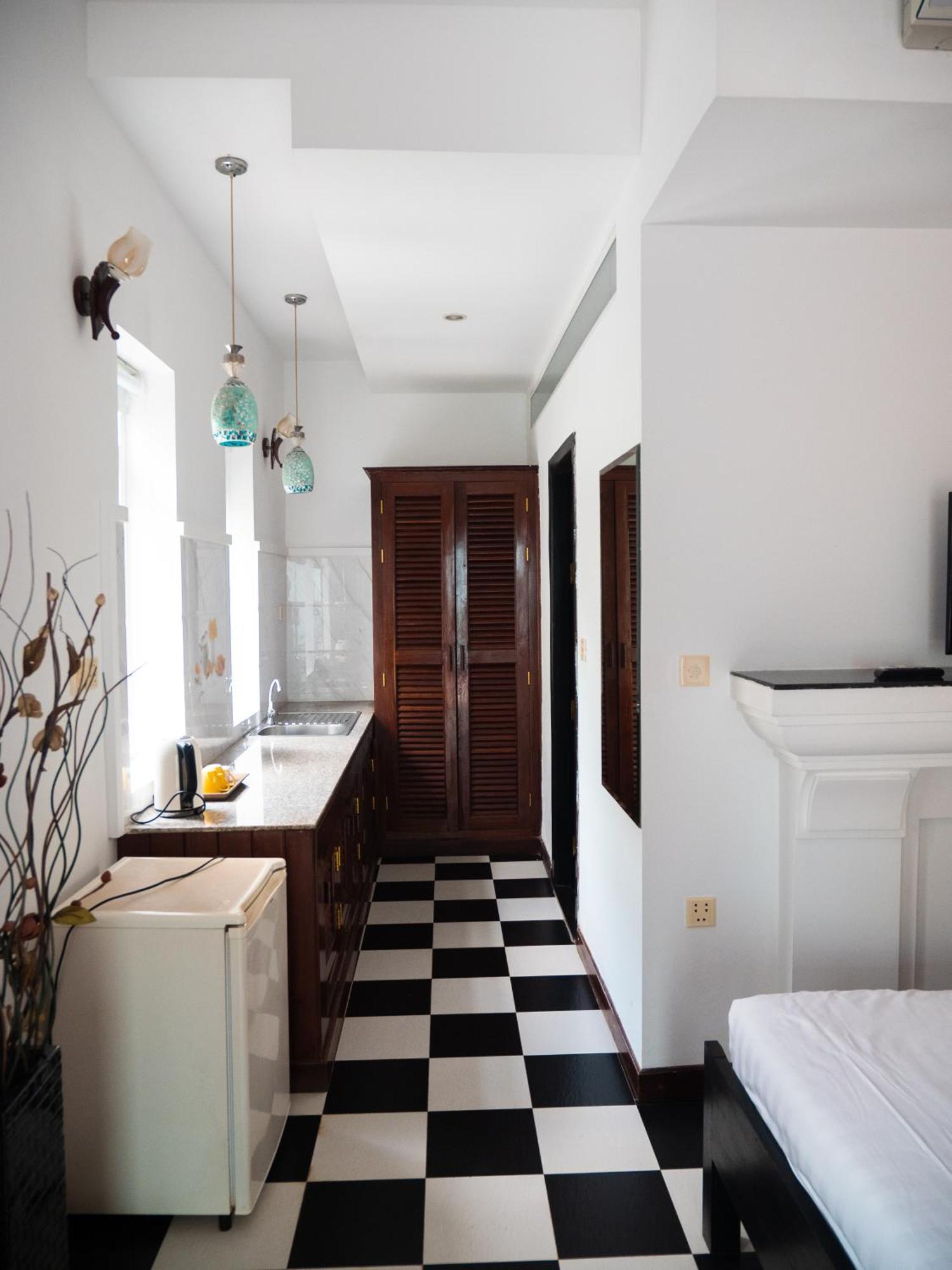 The Bygone Hotel