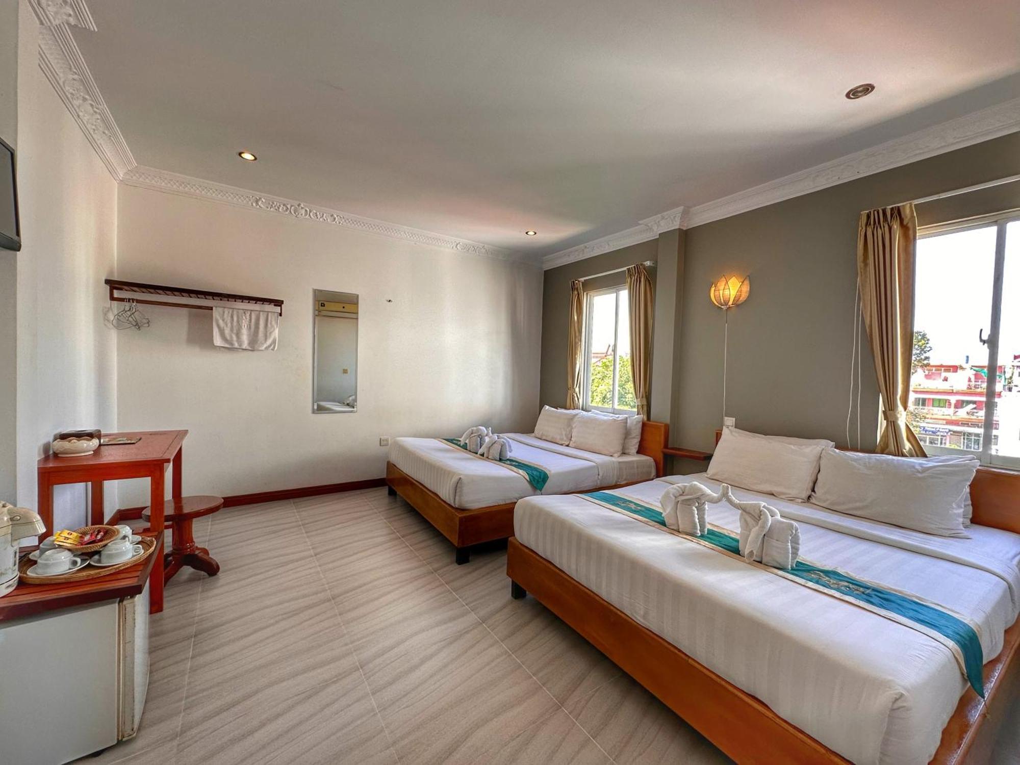 Um Theara, 3* Siem Reap