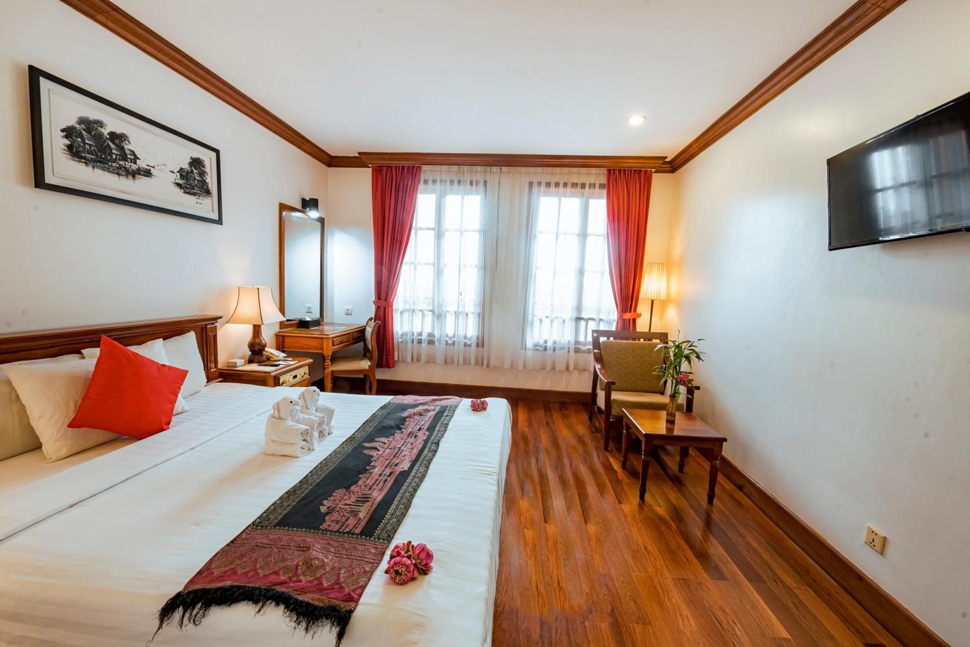 Hotel Royal Crown & Siem Reap