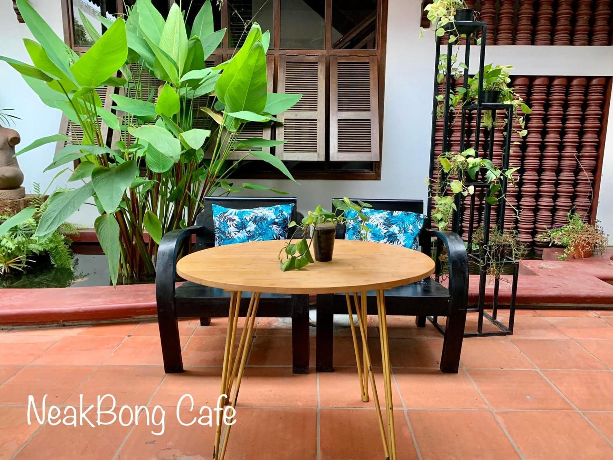 Lodge Neakbong Siem Reap