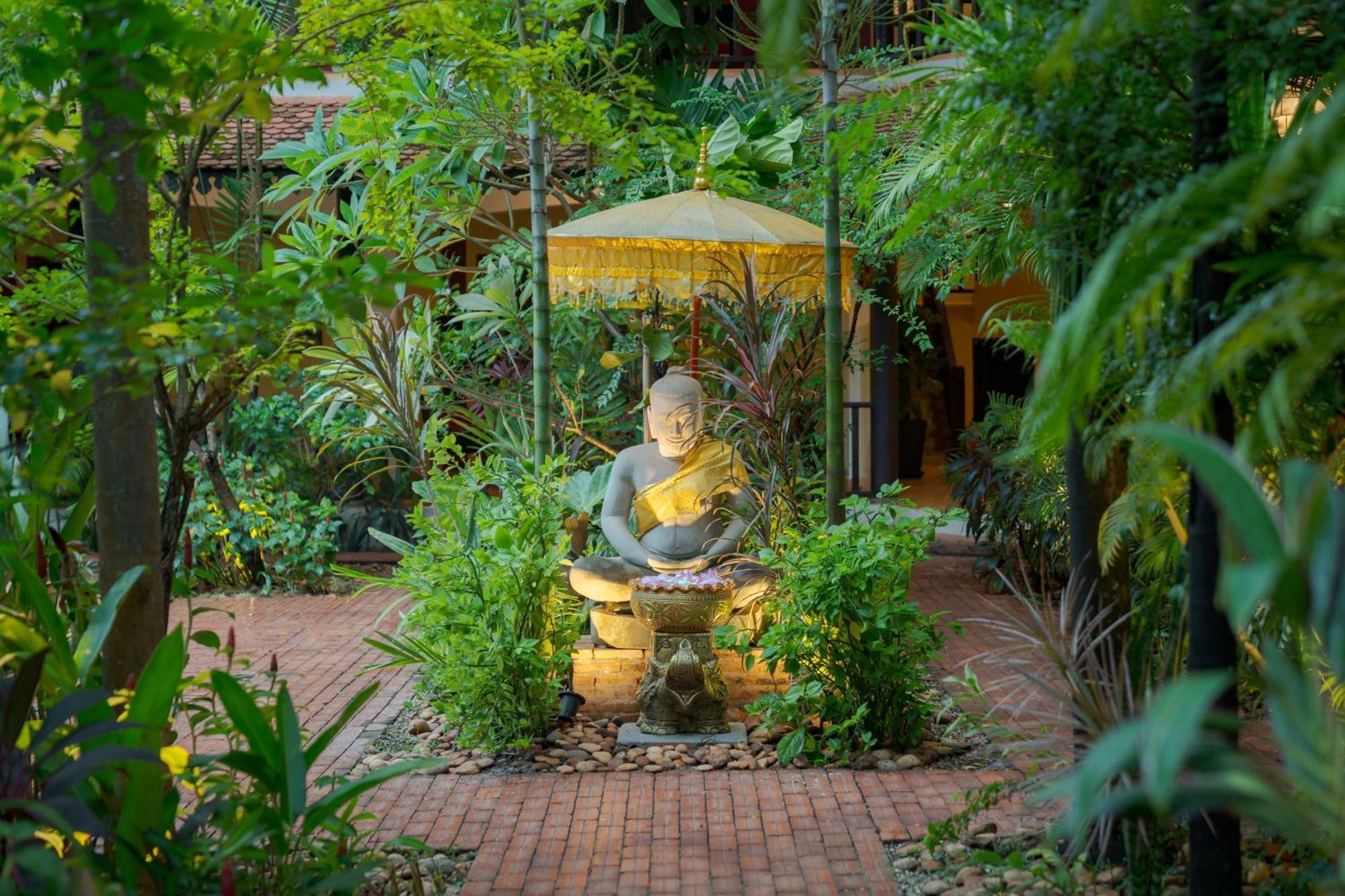 Pandora D'angkor Hotel 5*