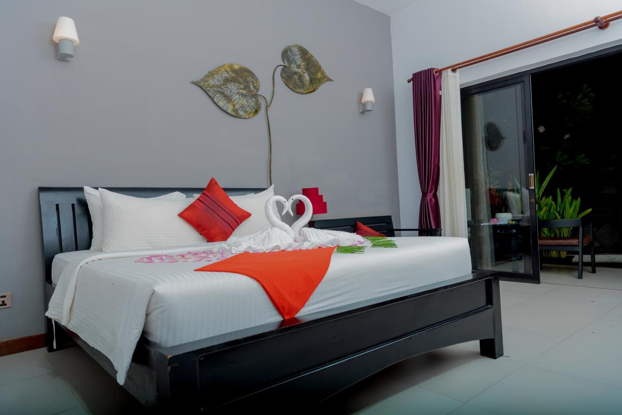 New Riverside Hotel 4*