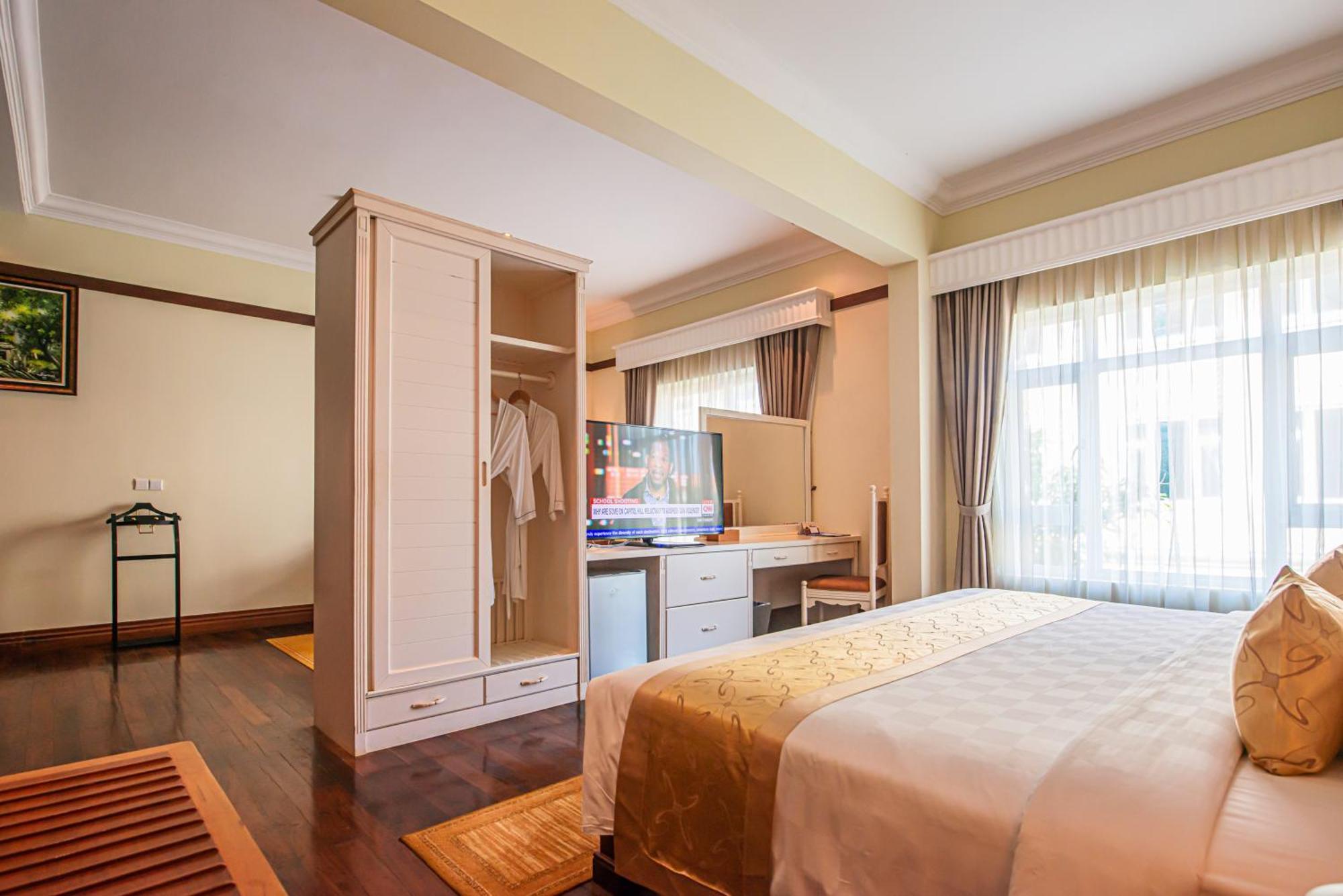 Sokha & Convention Center Khu nghỉ mát 5*