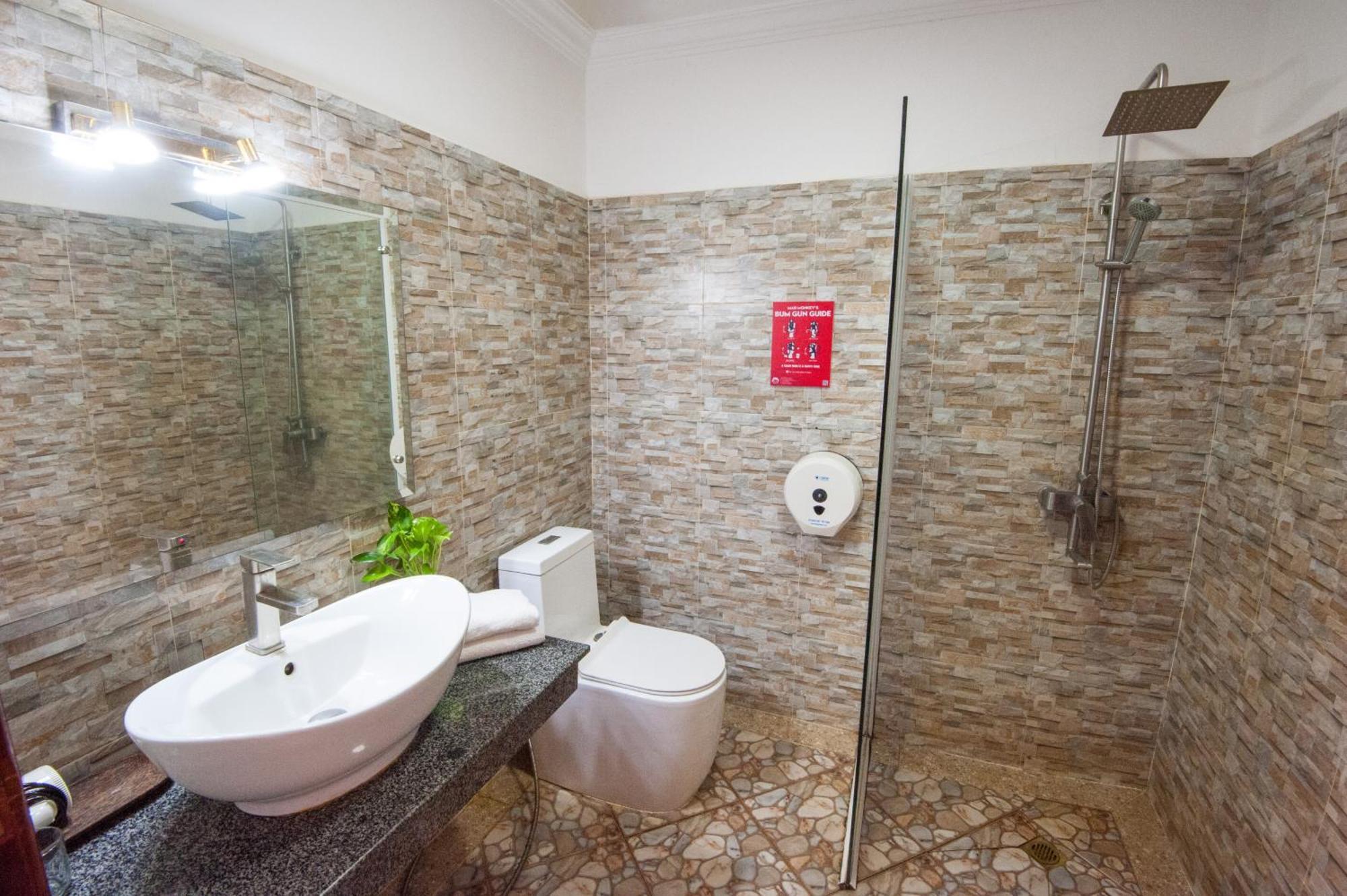 Mad Monkey Albergue Siem Reap