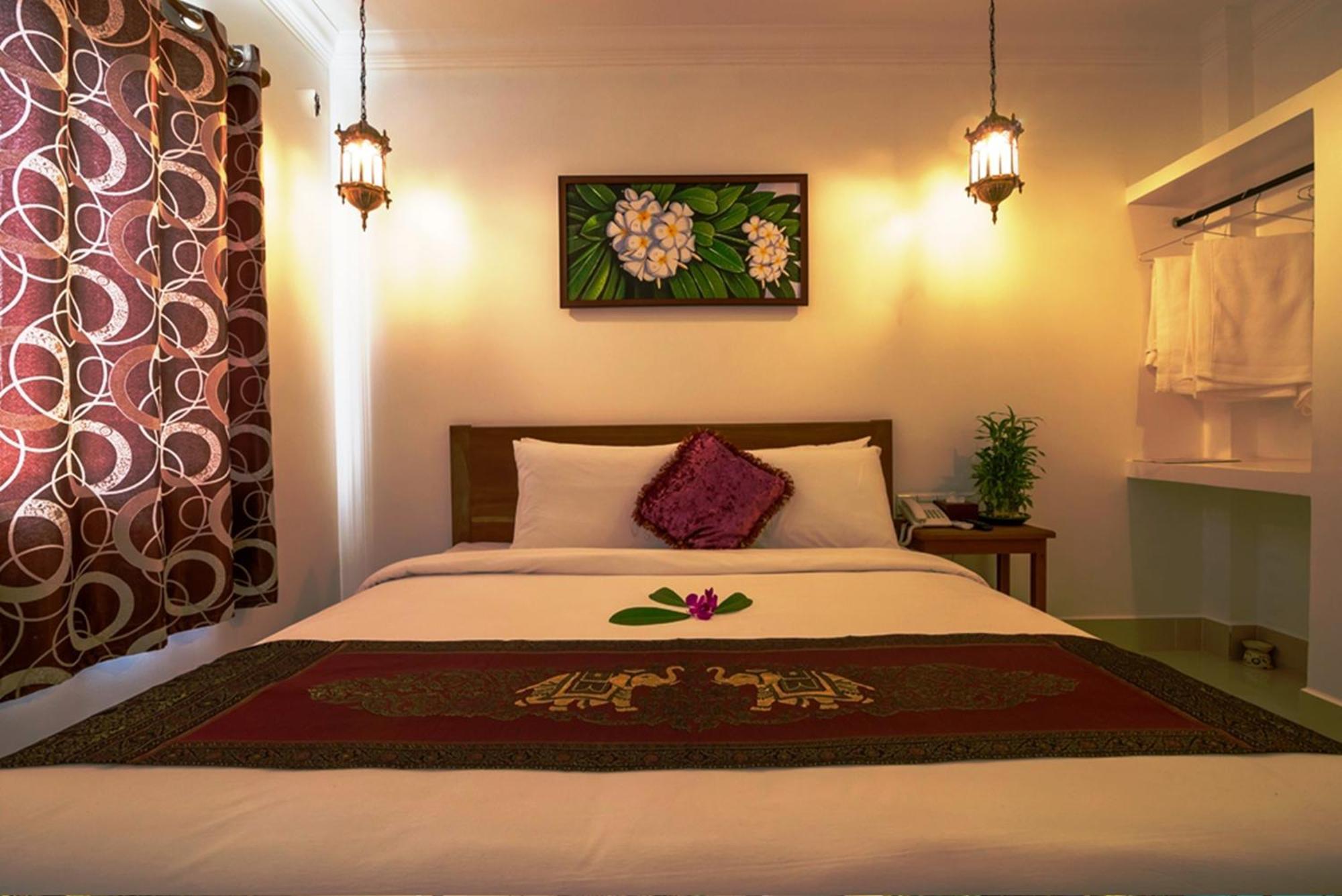 Hotel Plumeria & 3*