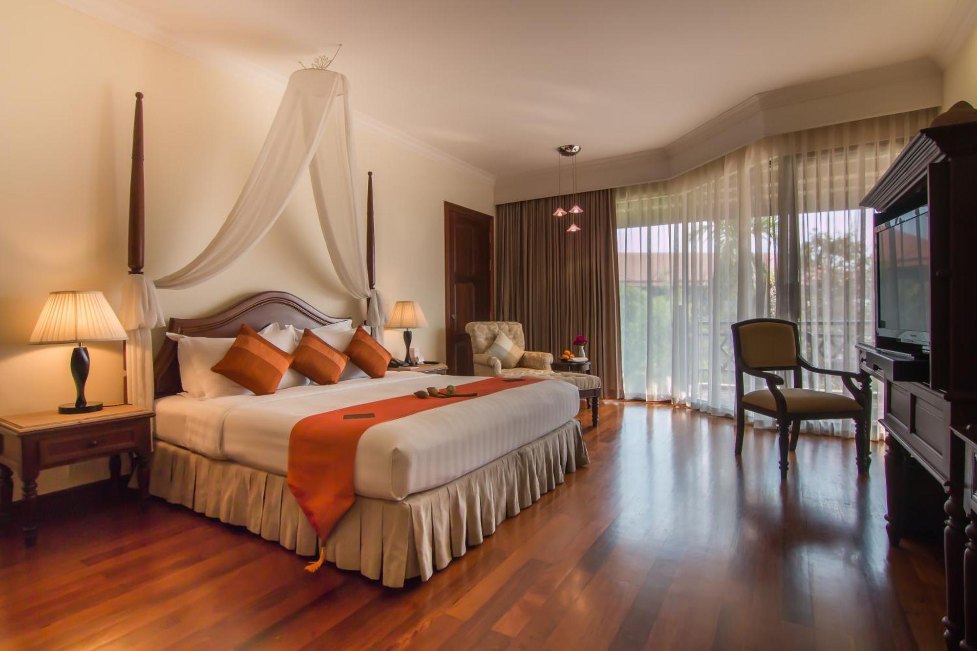 Hotel Palace &