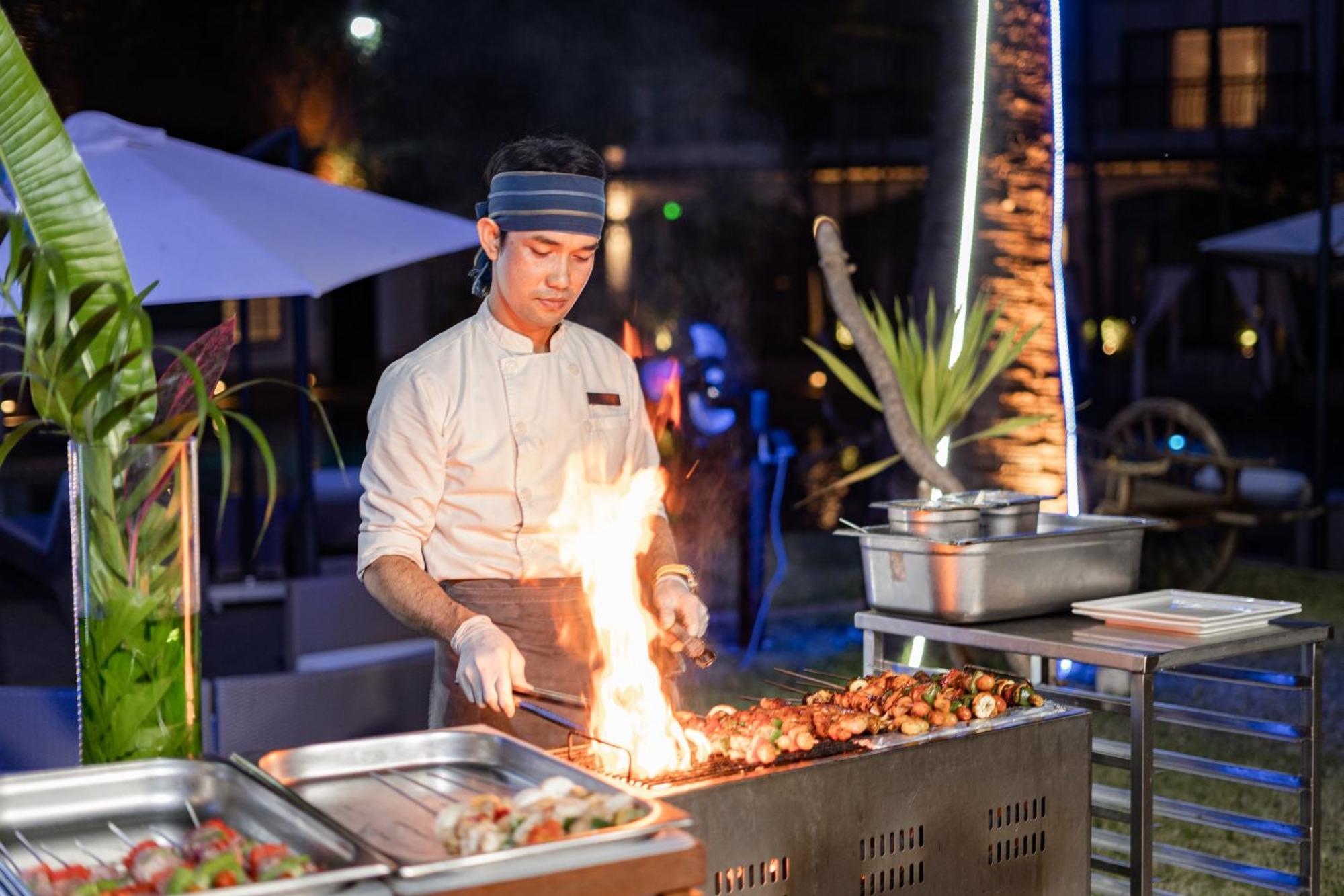 Courtyard By Marriott Hotel 5*