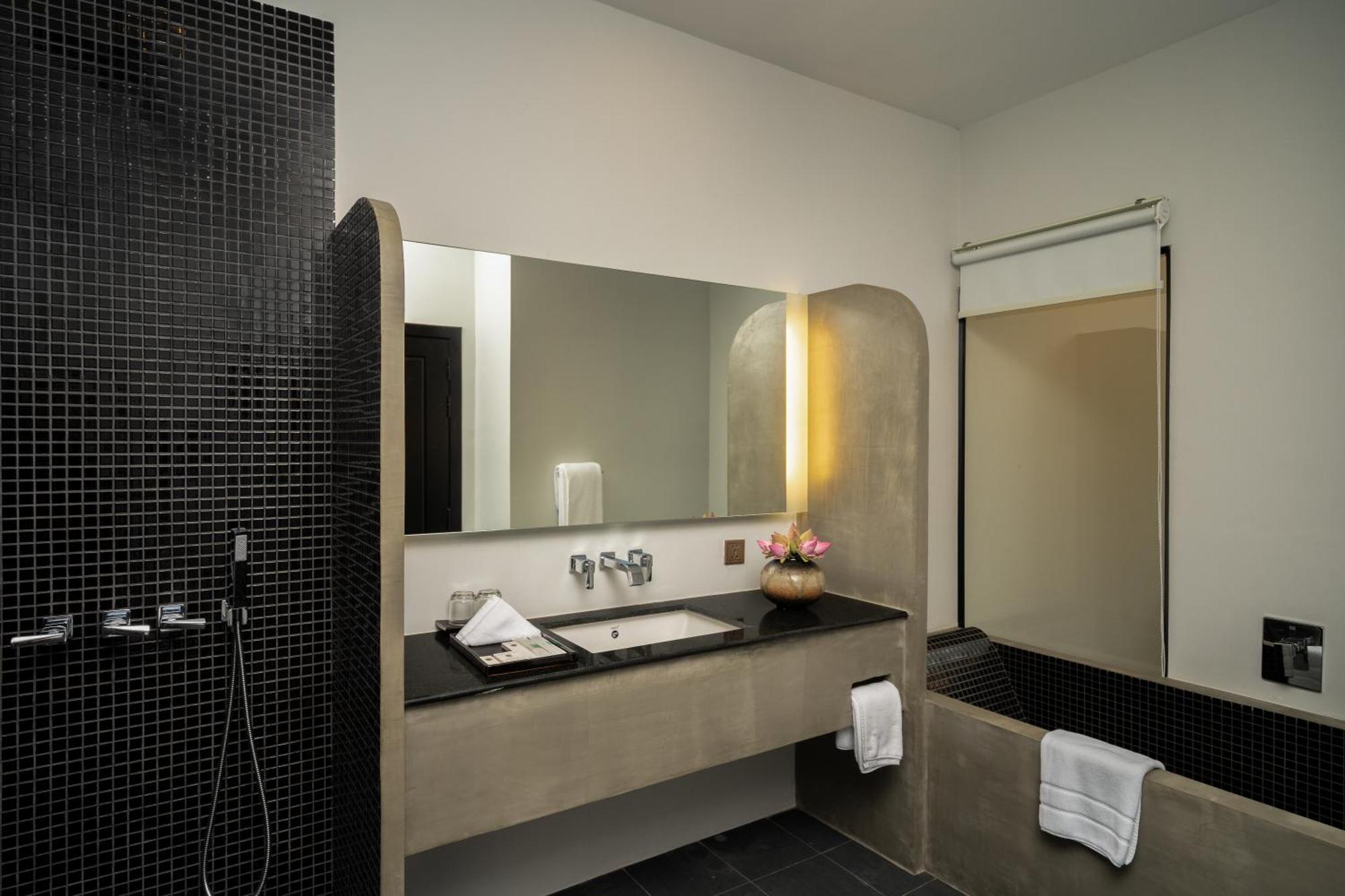 Resort Eightfold Urban
