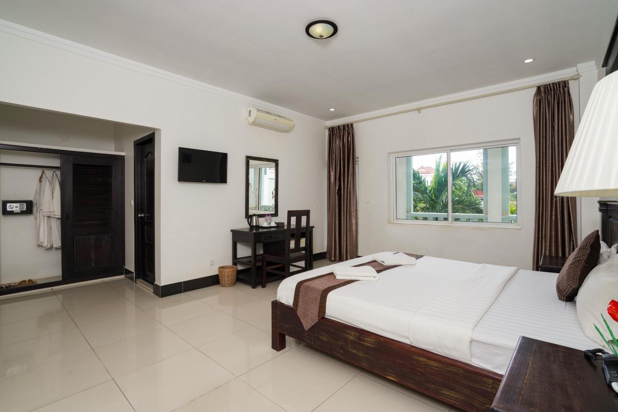 Tan Sokchea Boutique Siem Reap