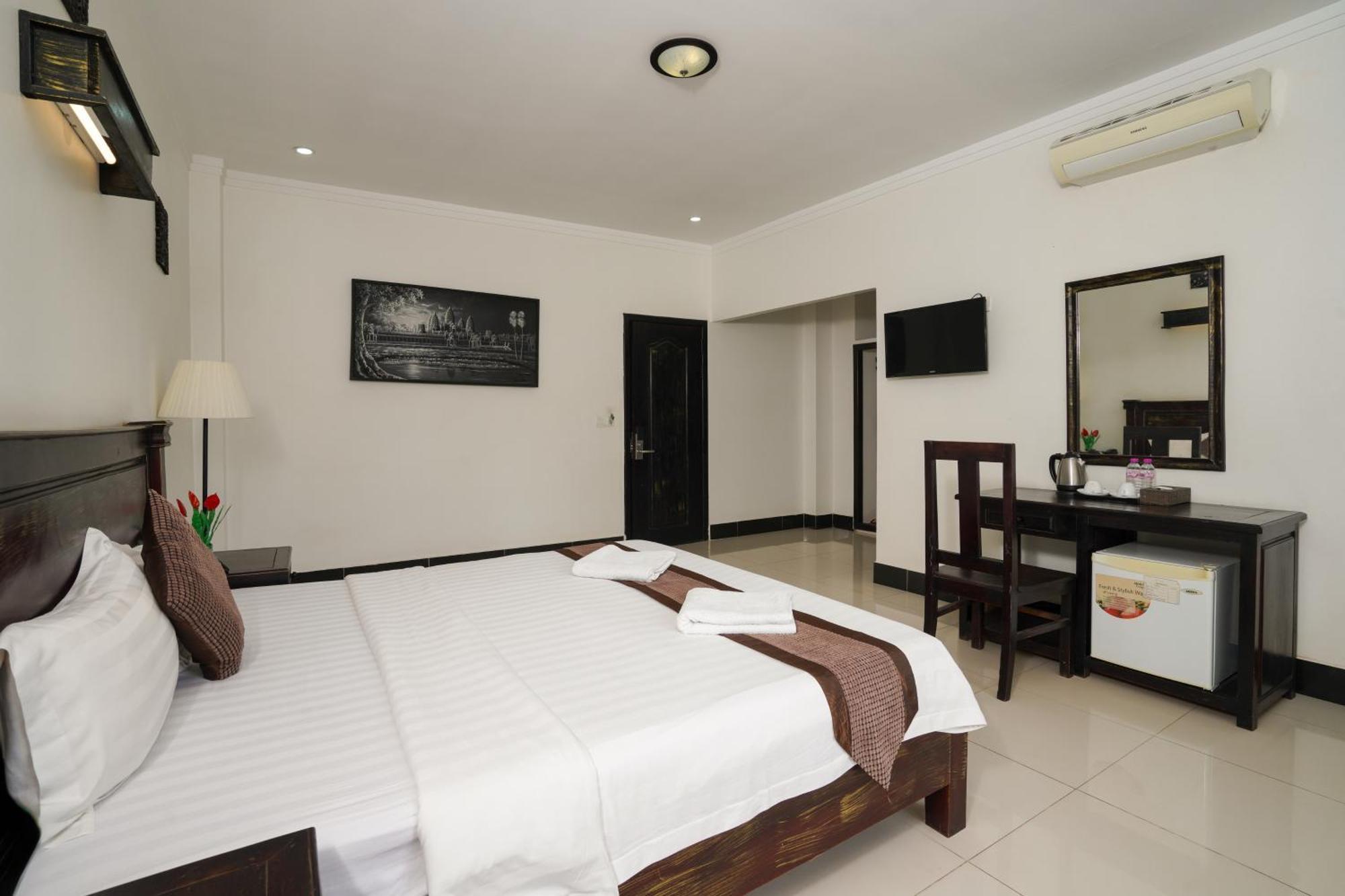Tan Sokchea Boutique Hotel