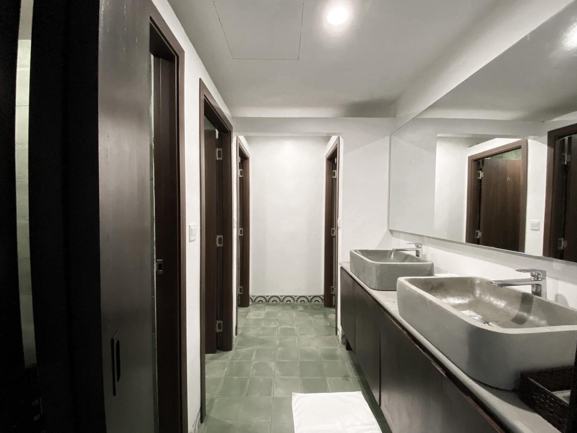Hostel Aborest Tropical