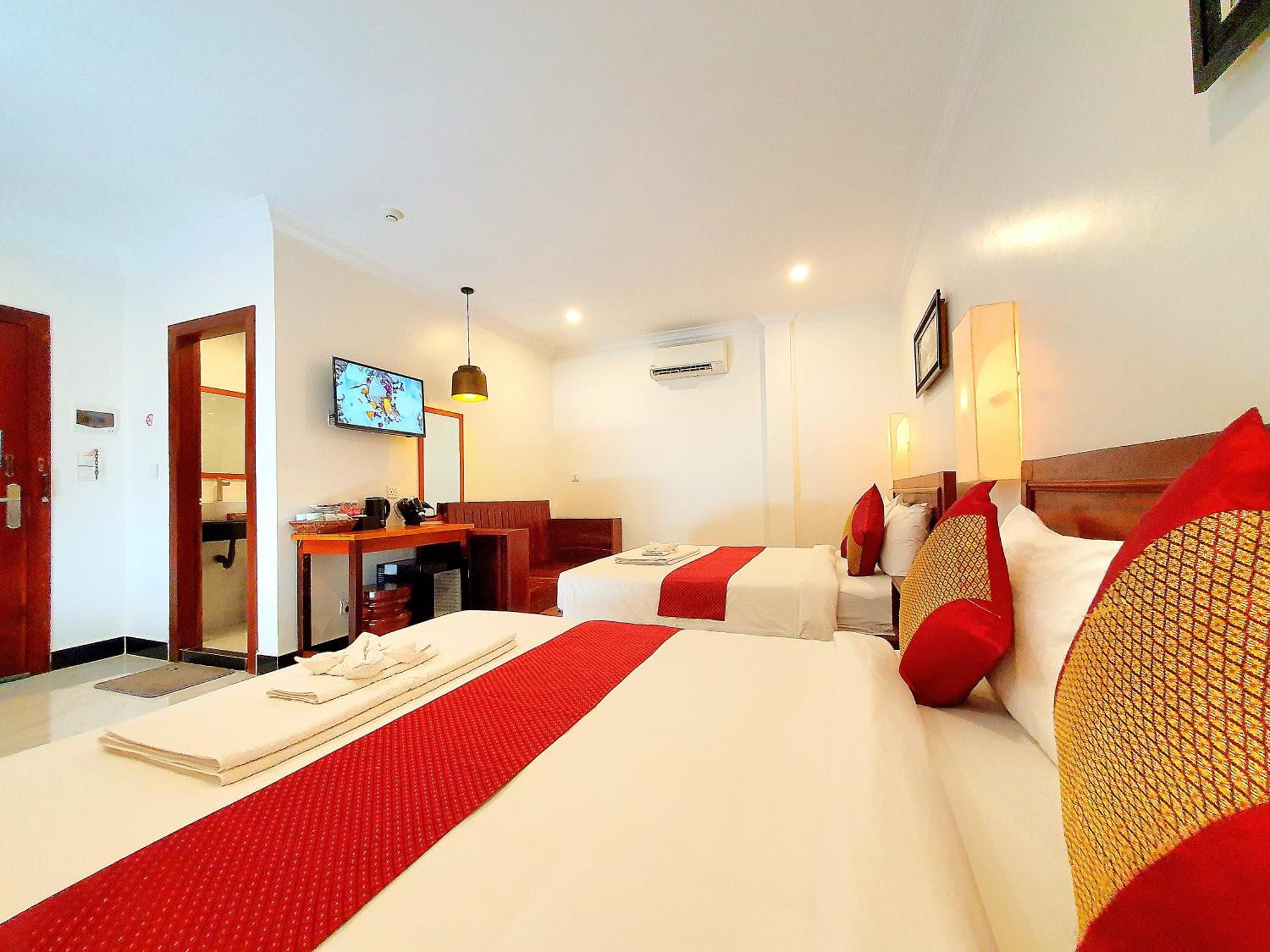 Darling Pub Siem Reap