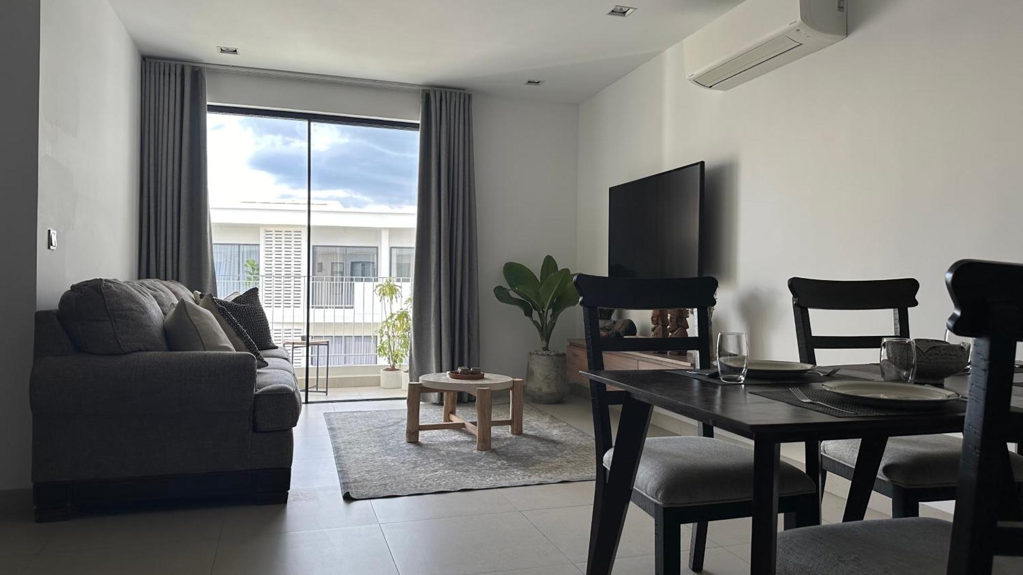 Aparthome At Rose Apple Square