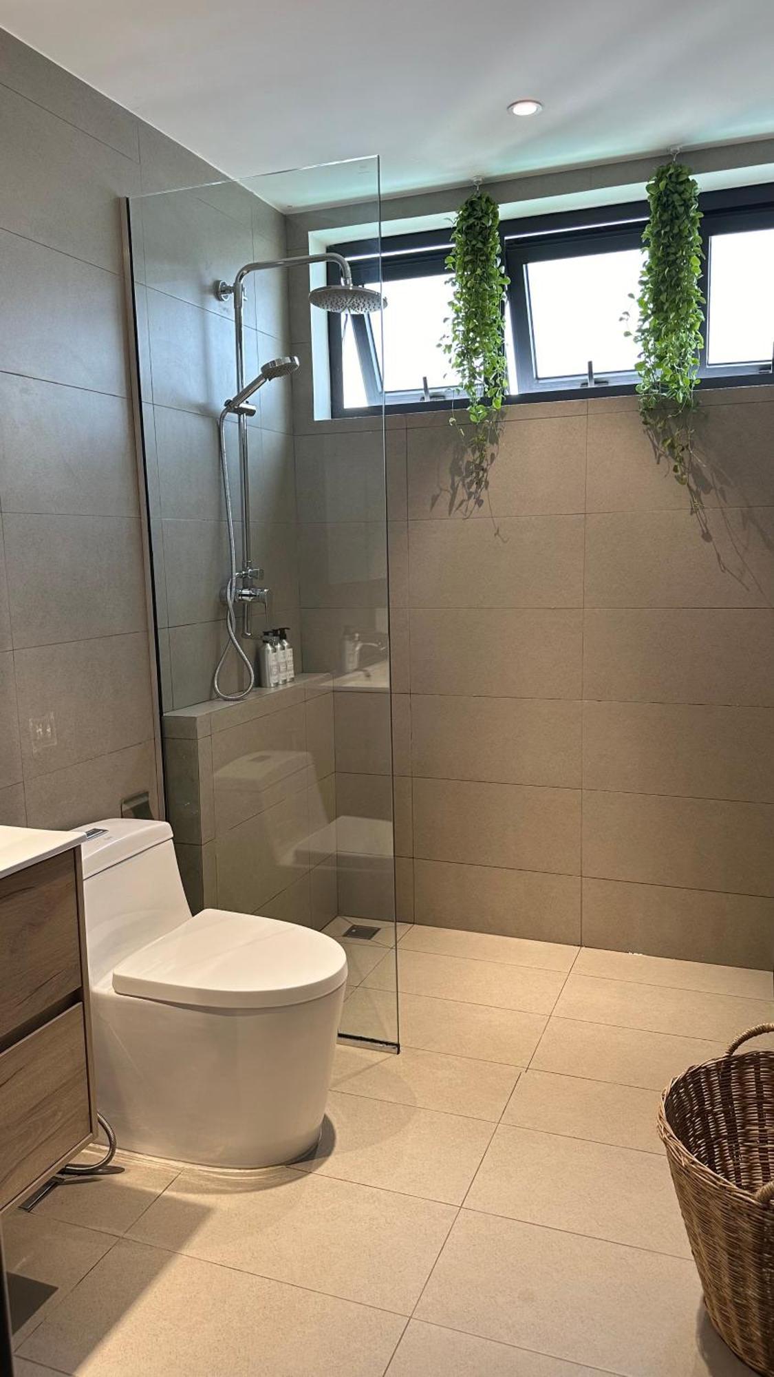 Aparthome At Rose Apple Square Apartment