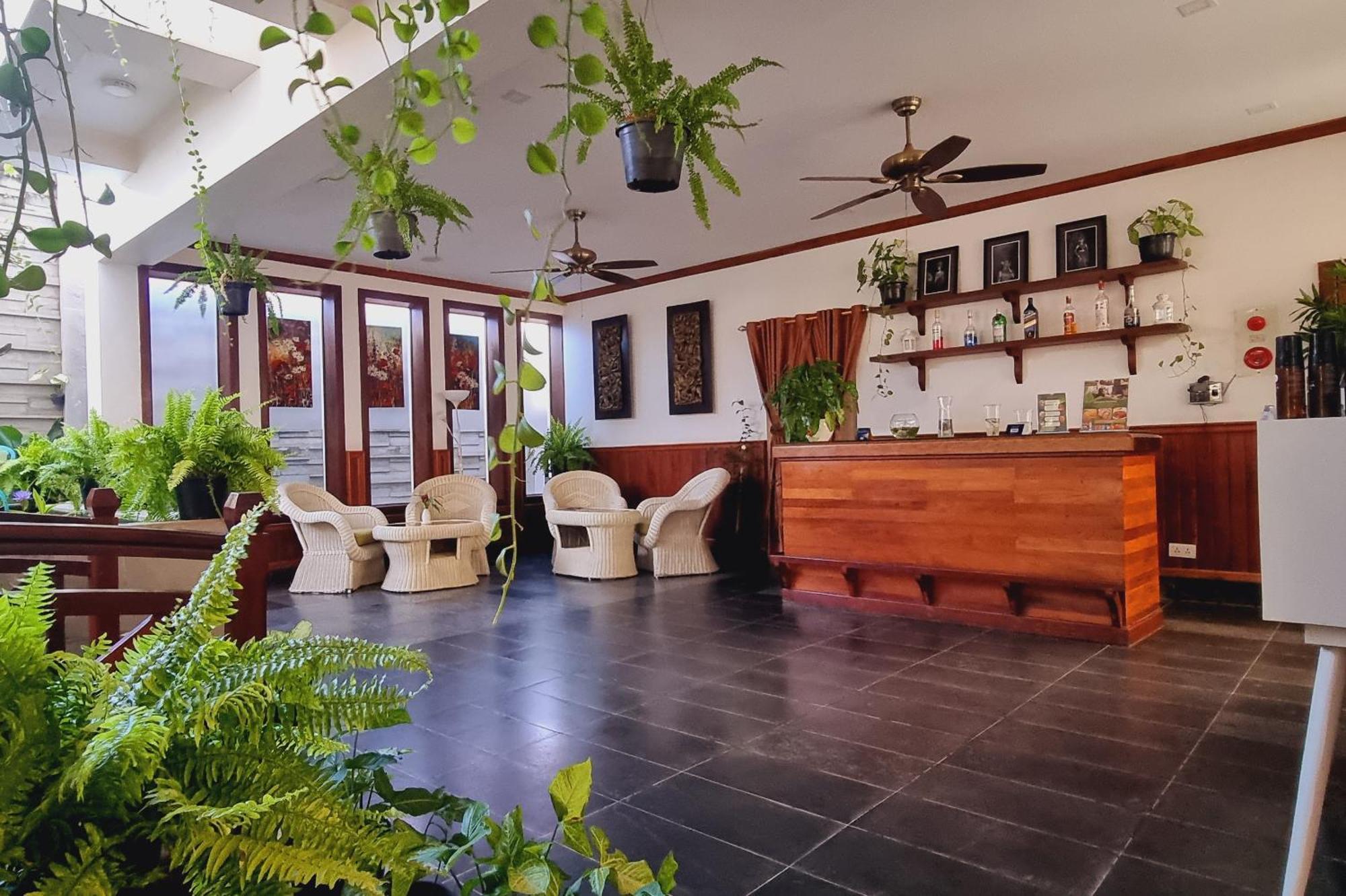 Vid Angkor Boutique