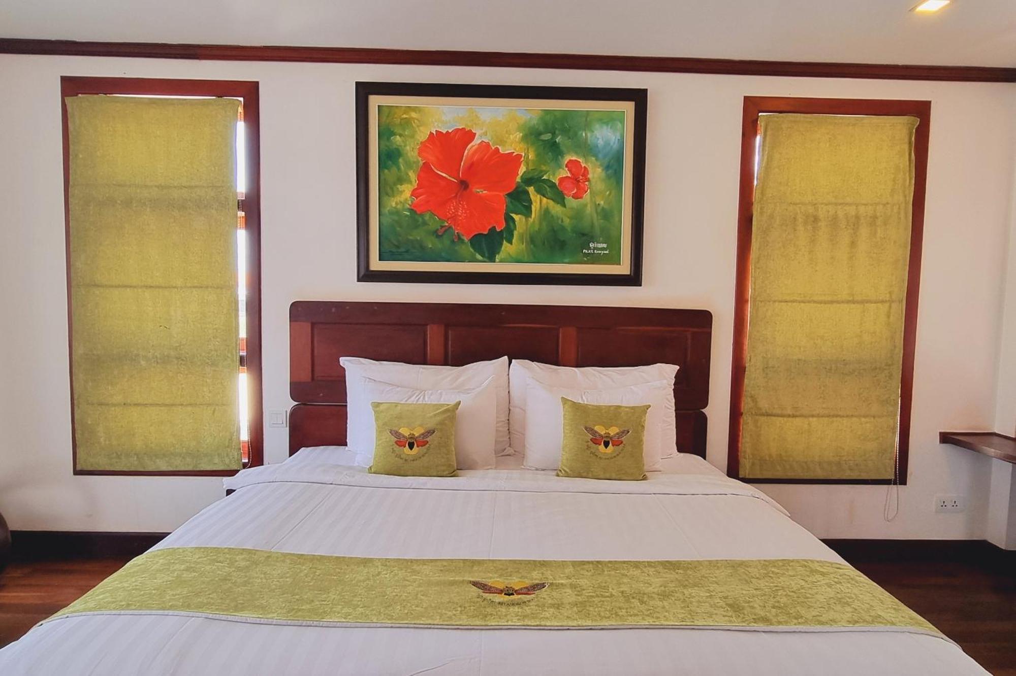 Vid Angkor Boutique