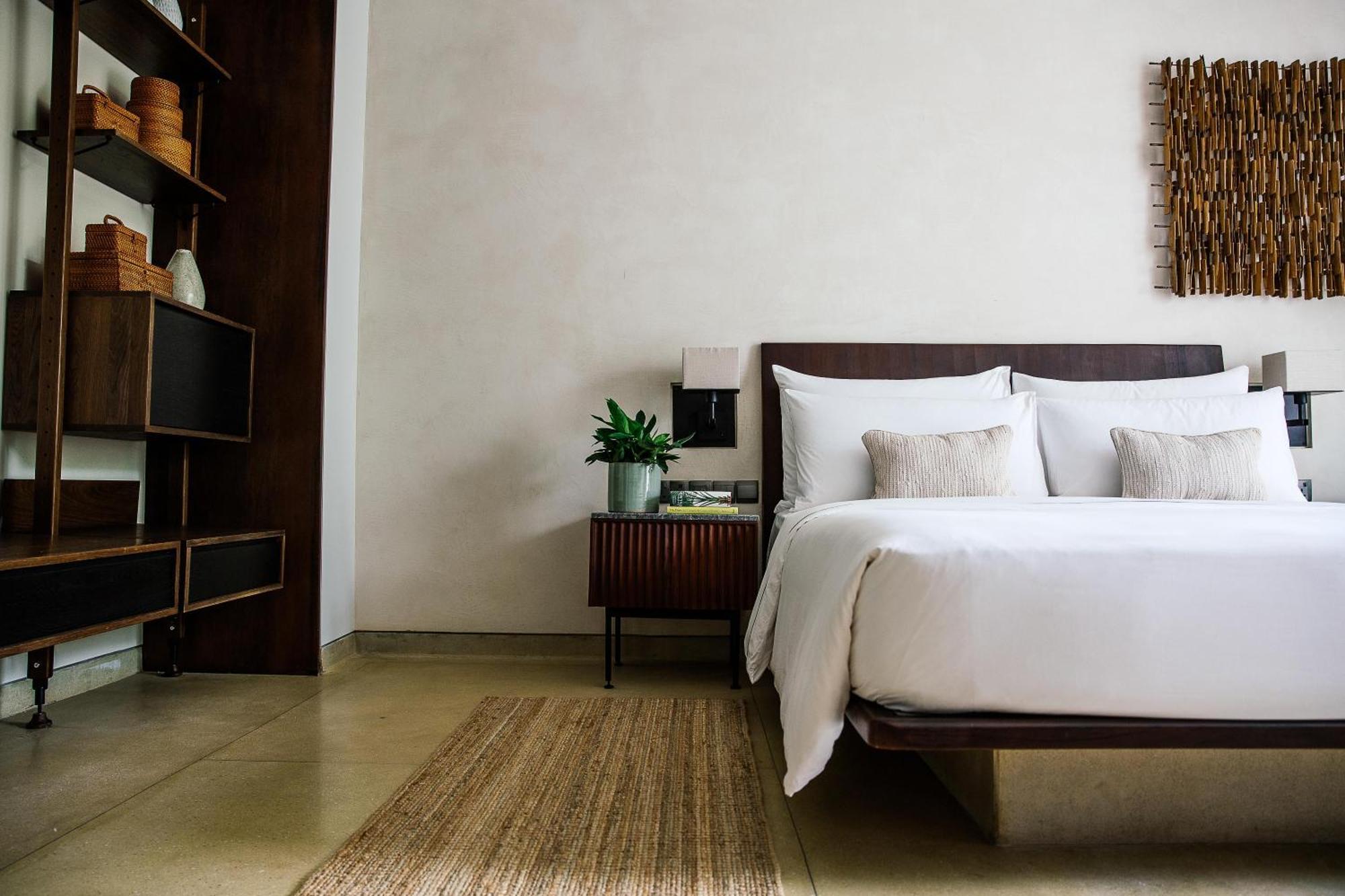 Treeline Urban 5*