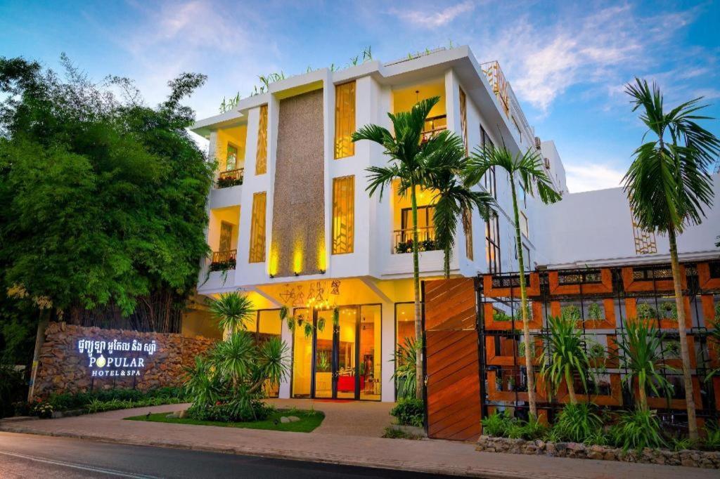 Hotel Popular & 4*