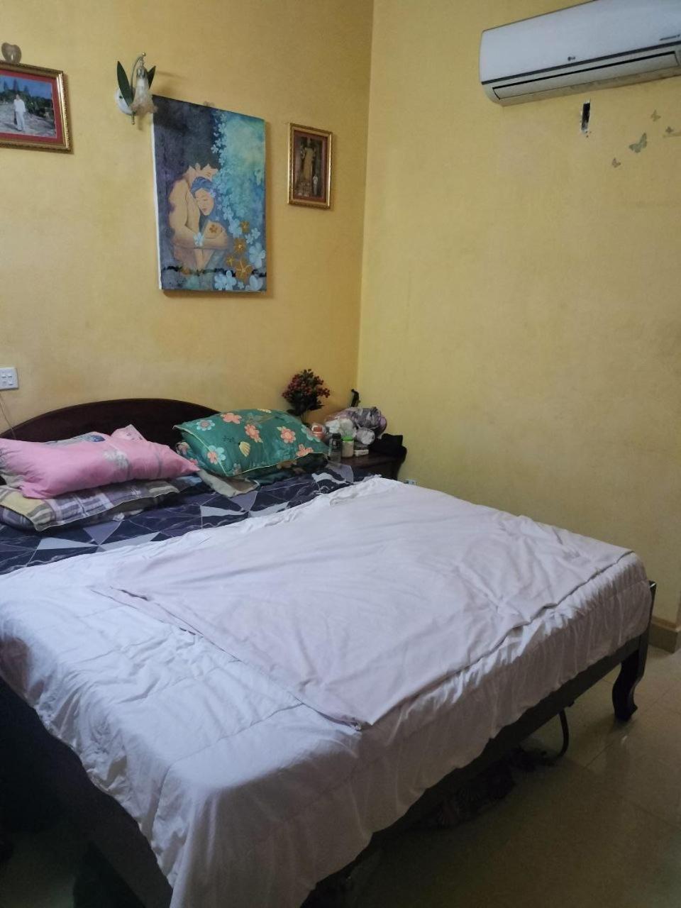 Savy Bar And Guest house