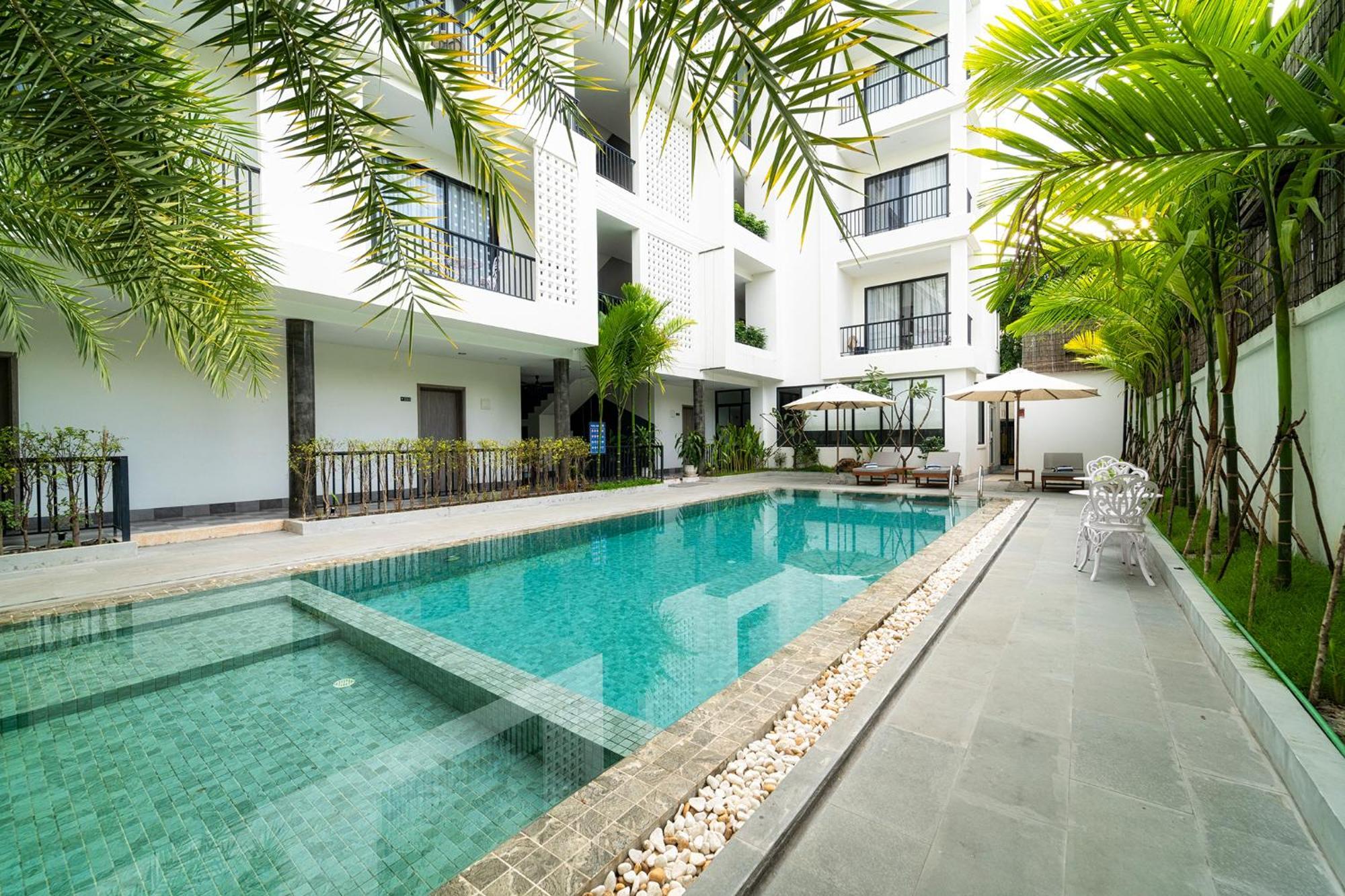 Hotel Lh 752