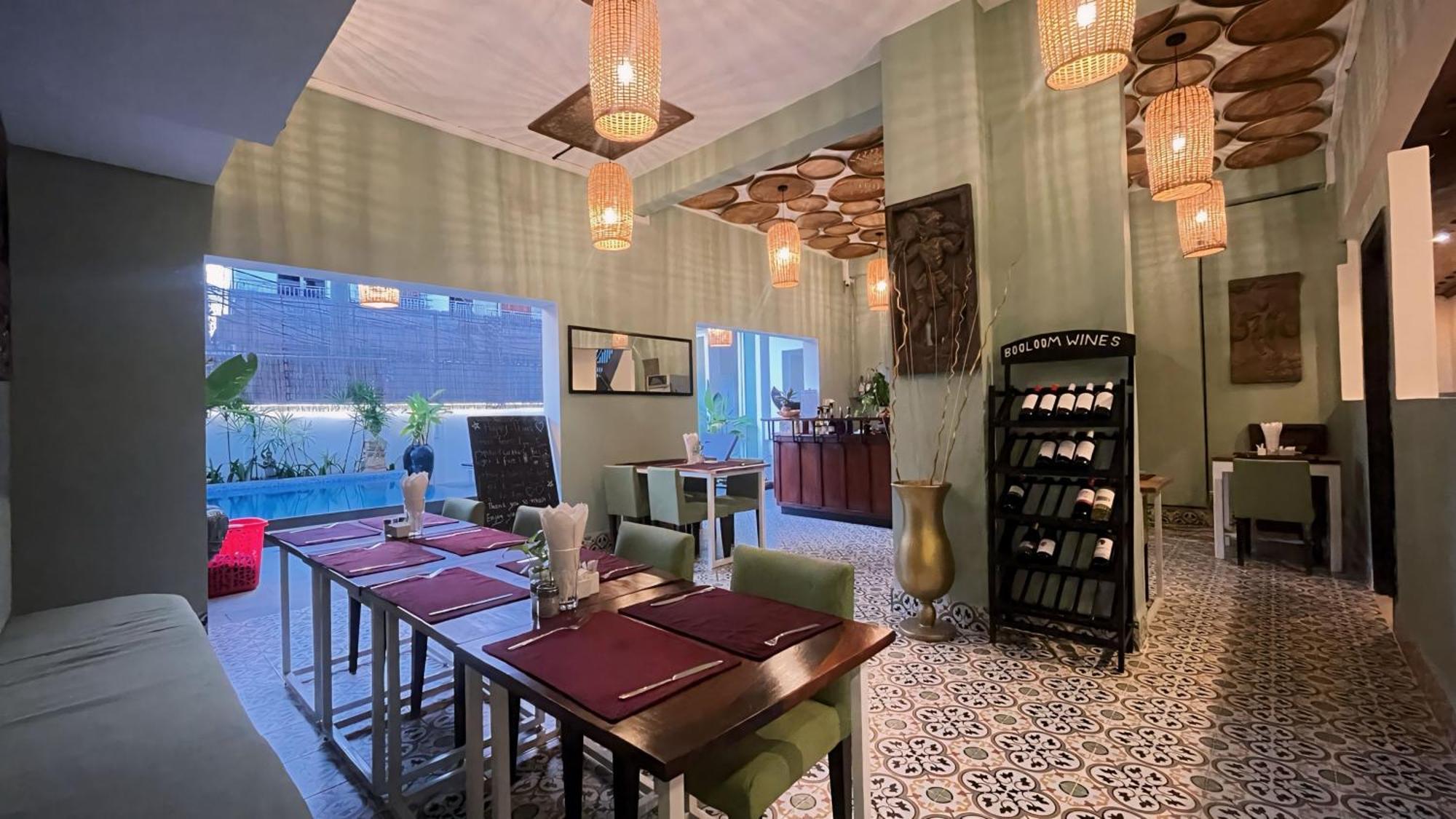 The Center Point 4* Siem Reap