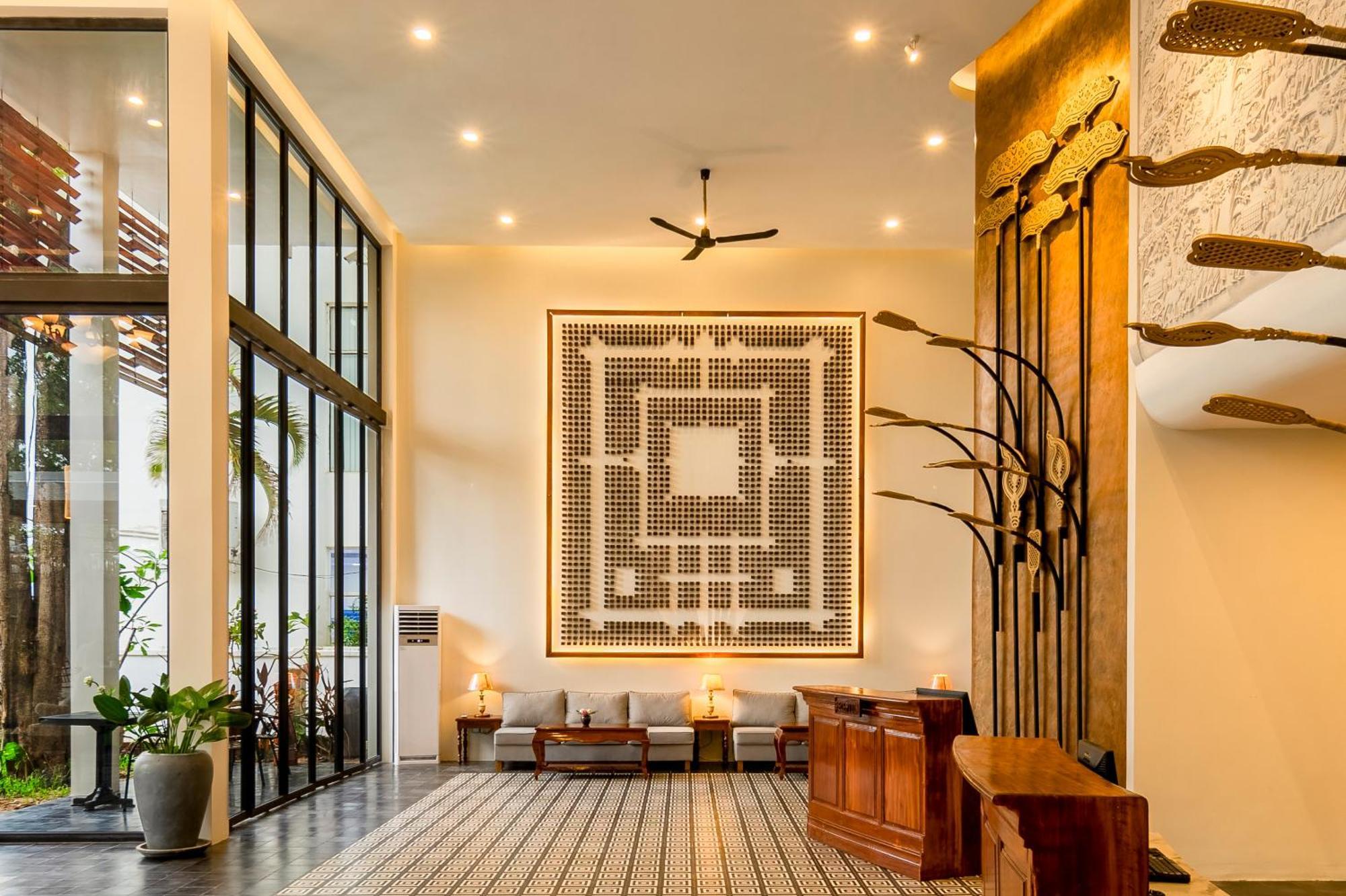 Yasodharapura Hotel