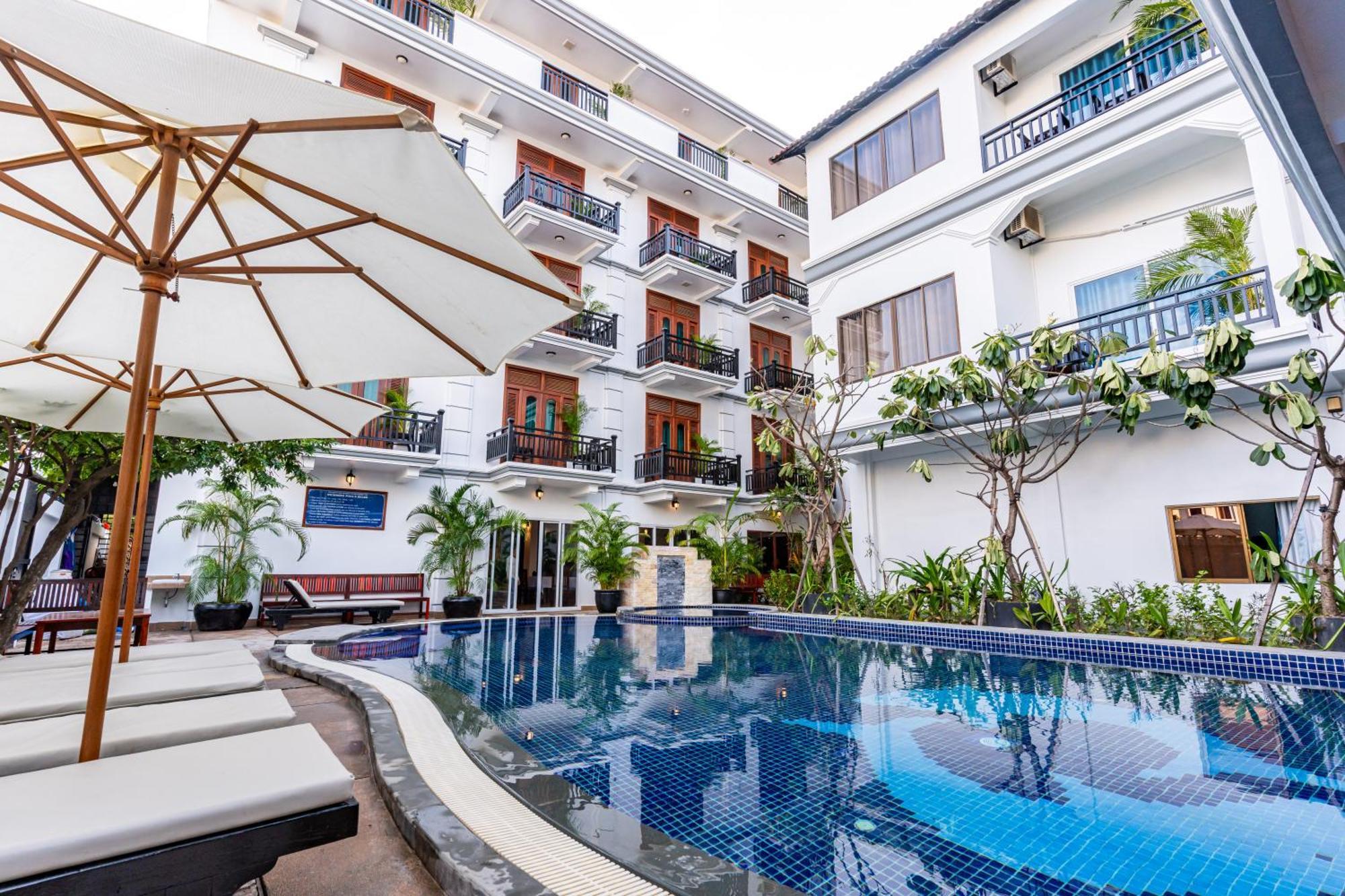 Rithy Rin Angkor Hotel 3*