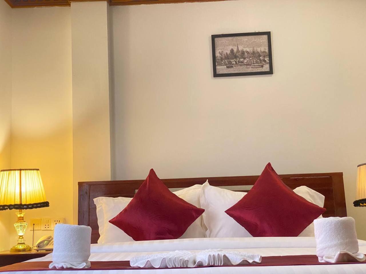 Rubyland Hotel