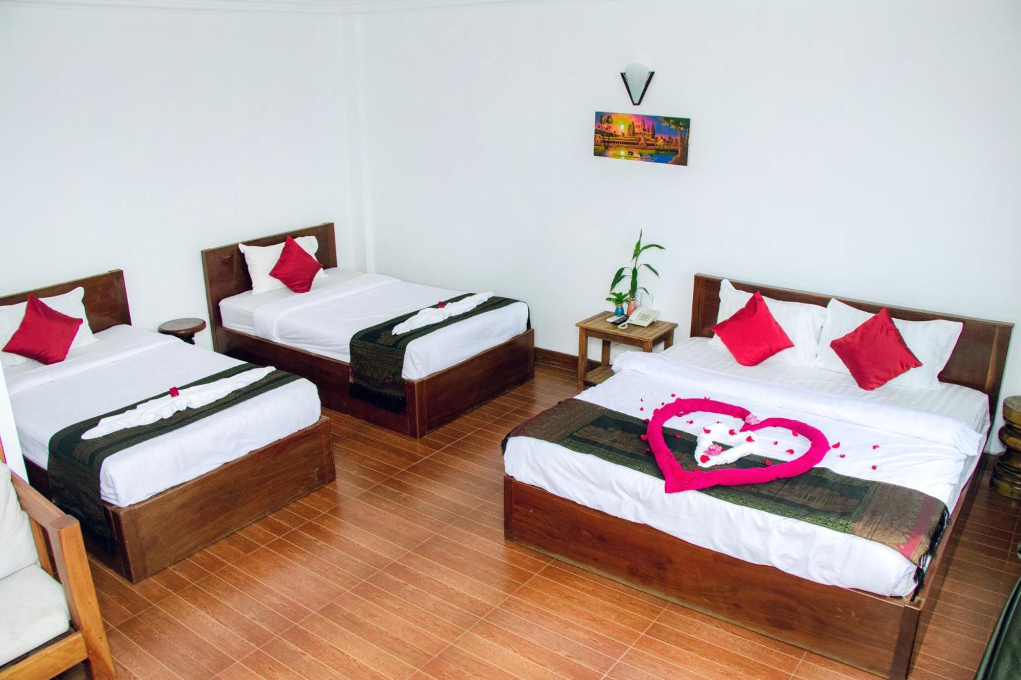 Thonnaka Boutique Khách sạn 4*
