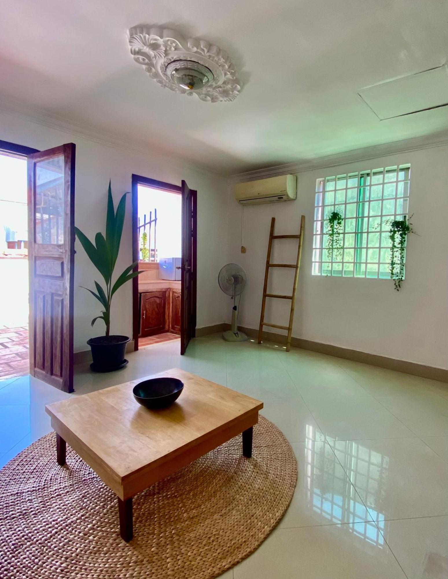 Căn hộ Nara Place *
