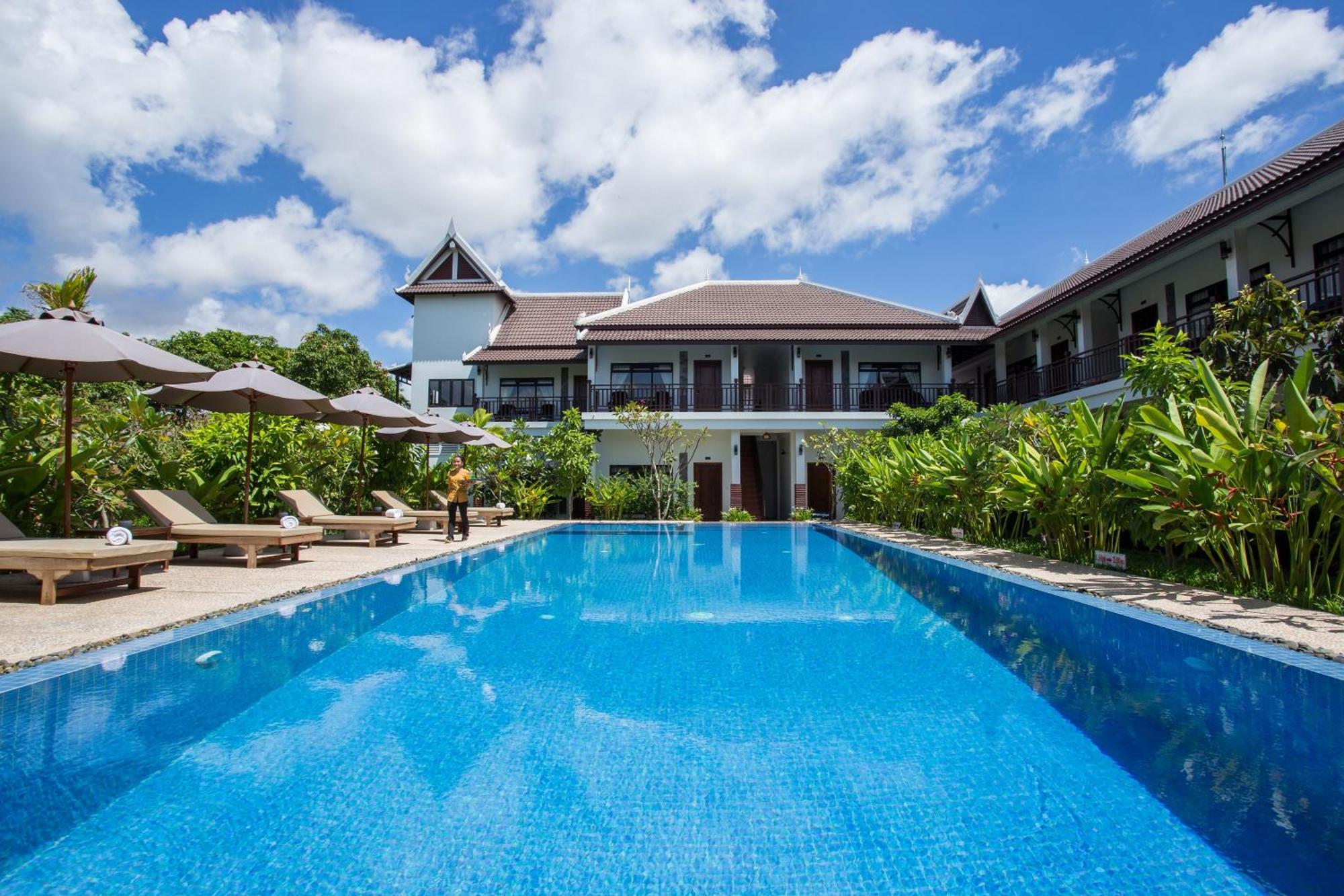 Phum Khnar Hotel 4*