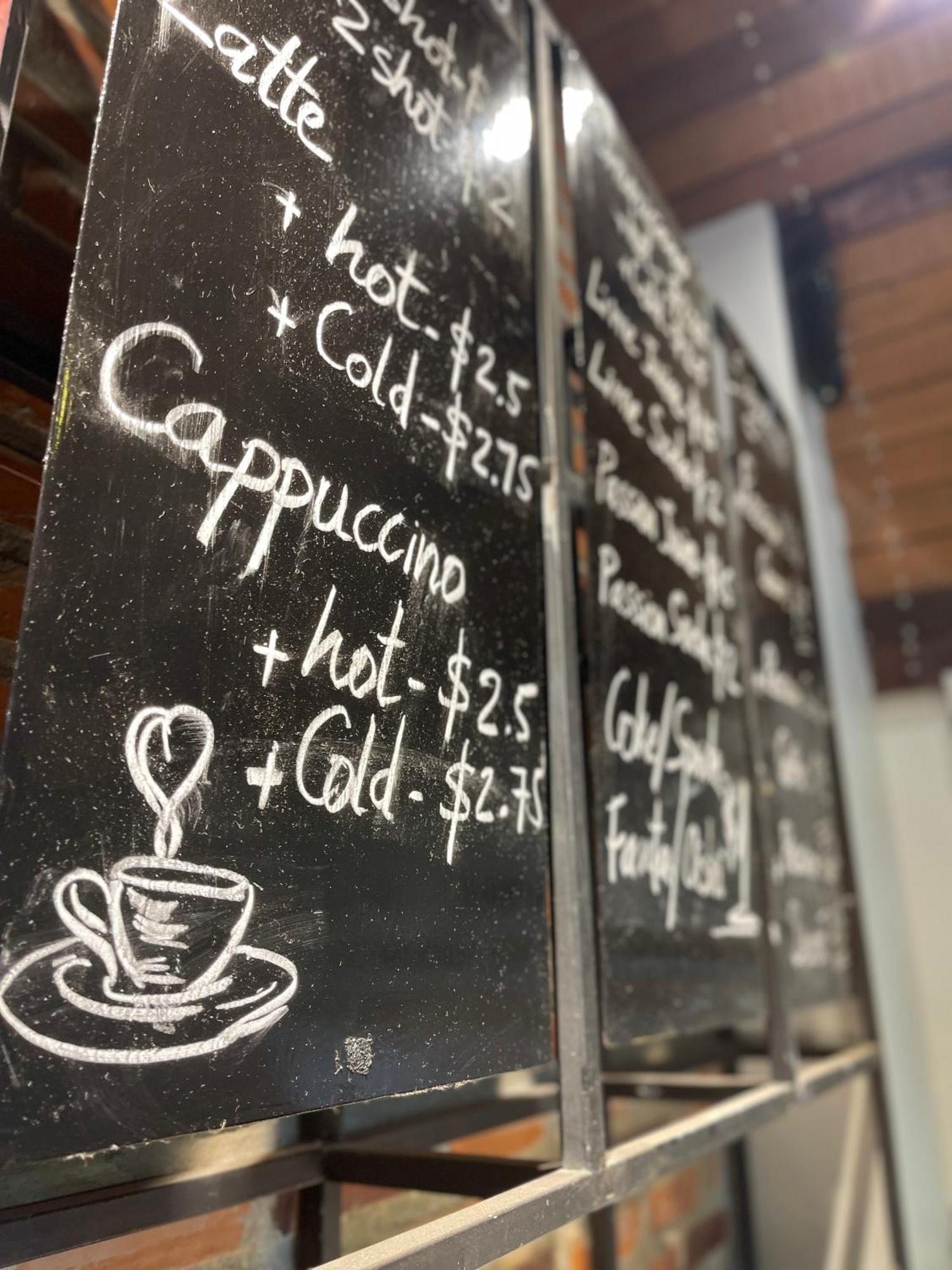 Rocky Cafe & Mini Hotel Siem Reap