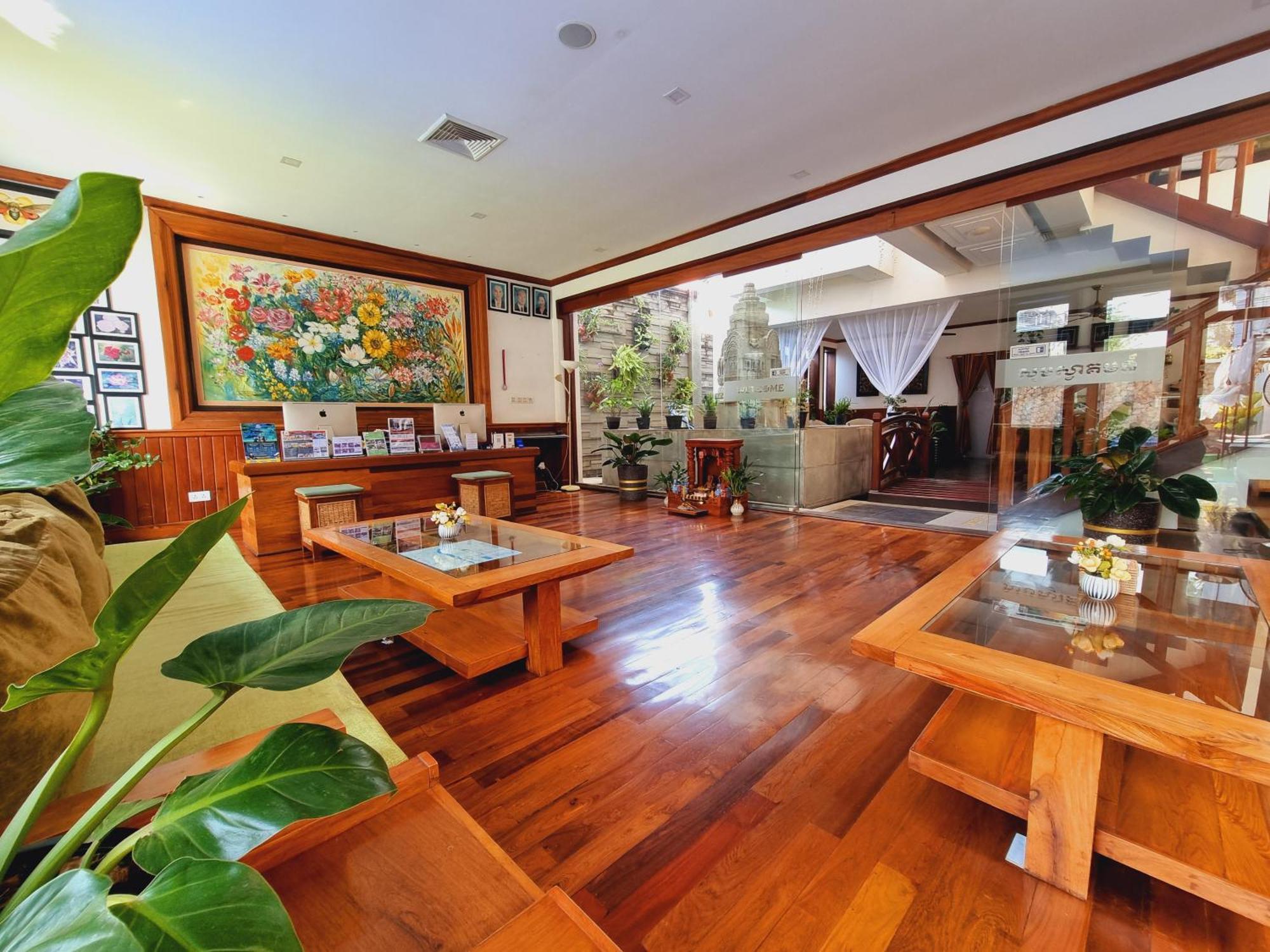 Vid Angkor Boutique 3*
