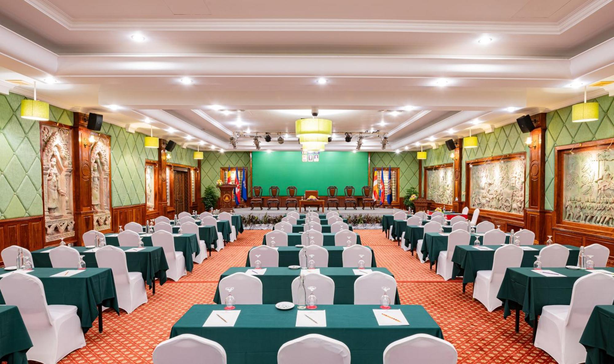 Hotel Somadevi Angkor & 5*