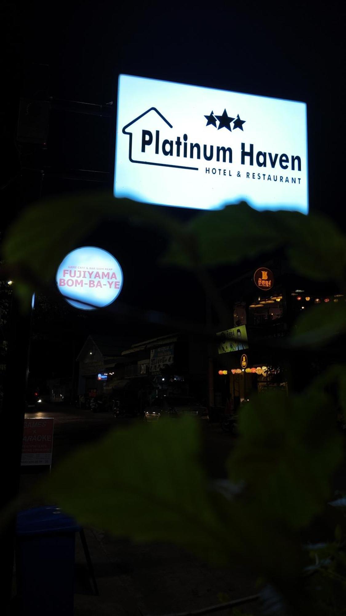 Platinum Haven Hotel 3*