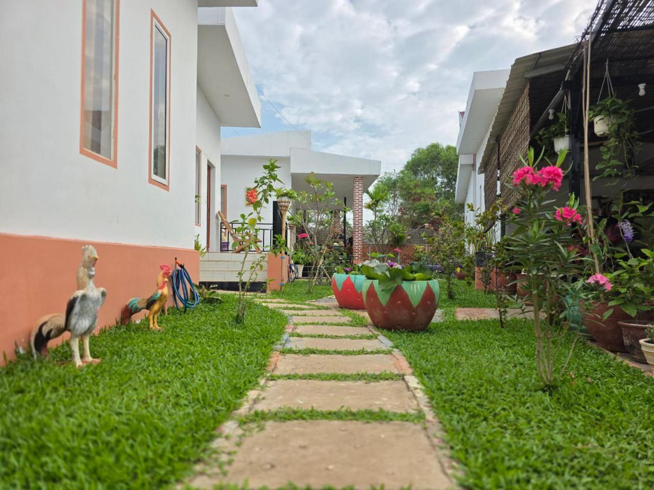 Angkor Hosana * Siem Reap
