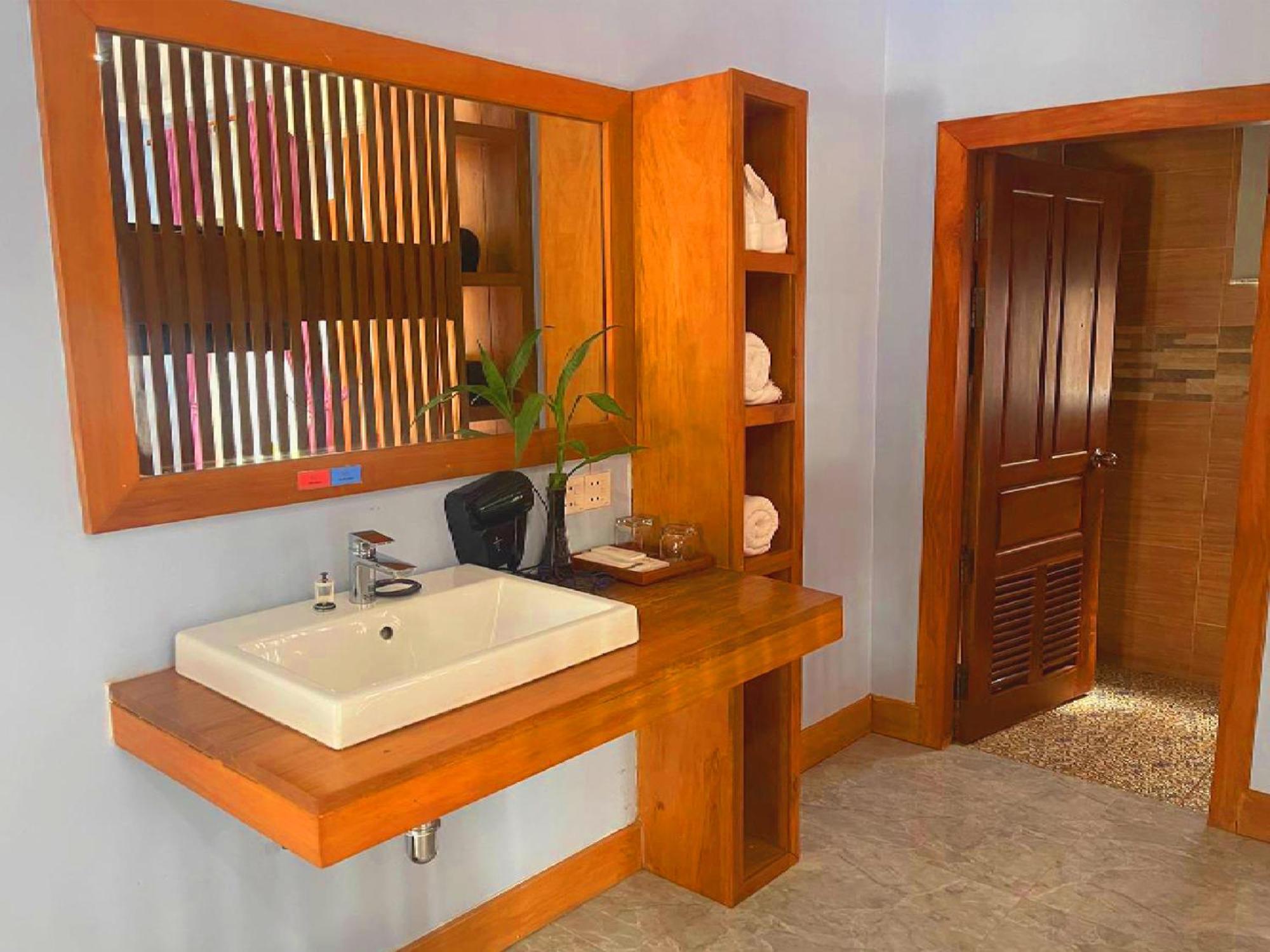 Cheata Hotel 4*