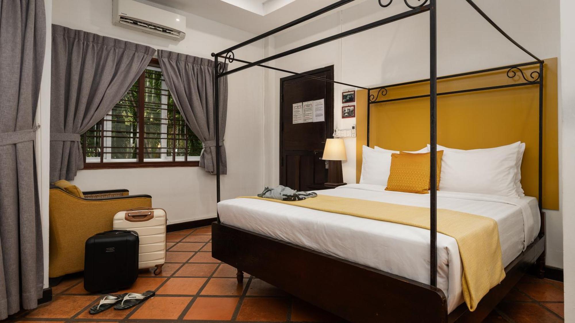 Pavillon Indochine Boutique -