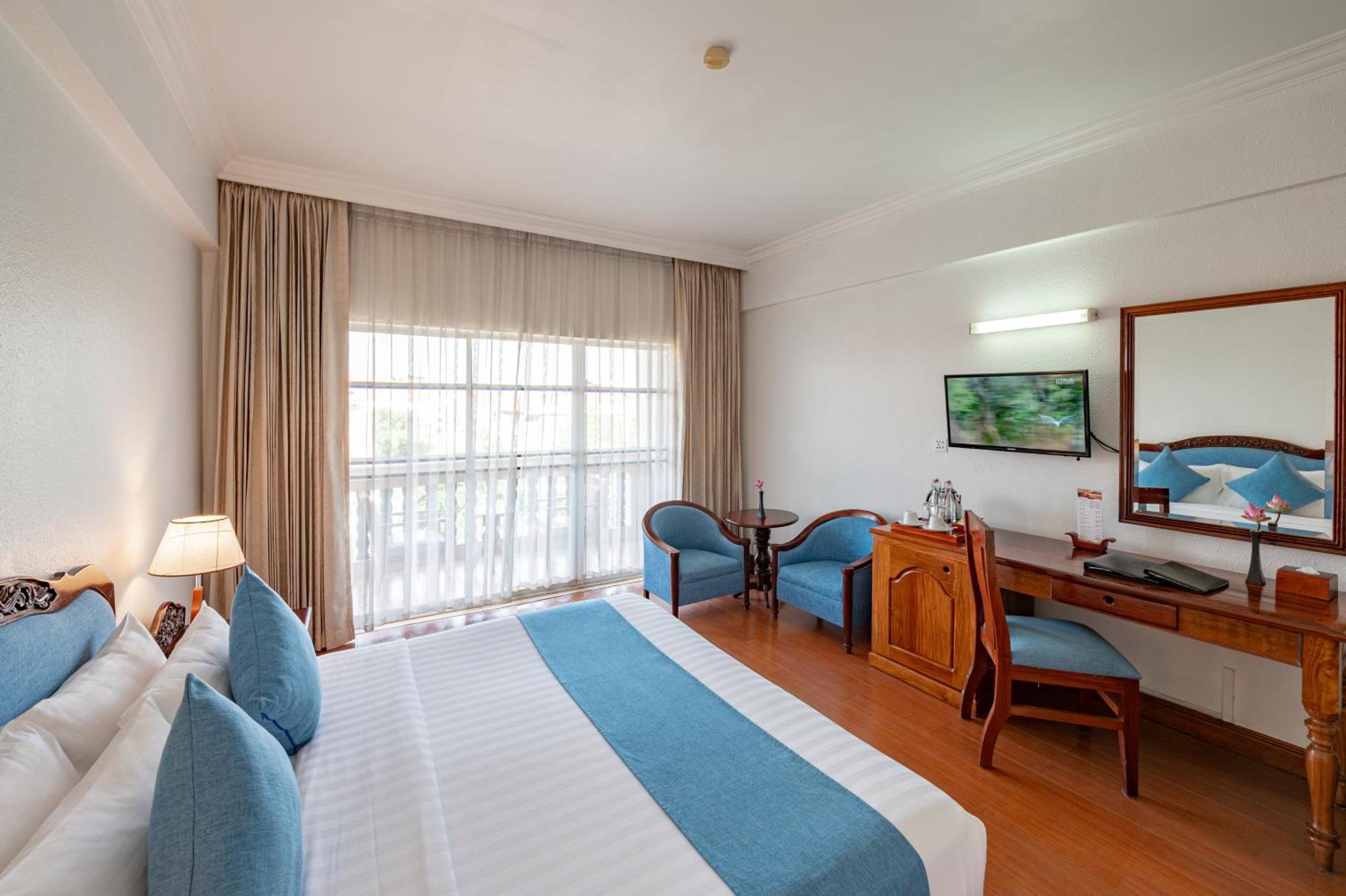 Somadevi Angkor & Hotel Siem Reap