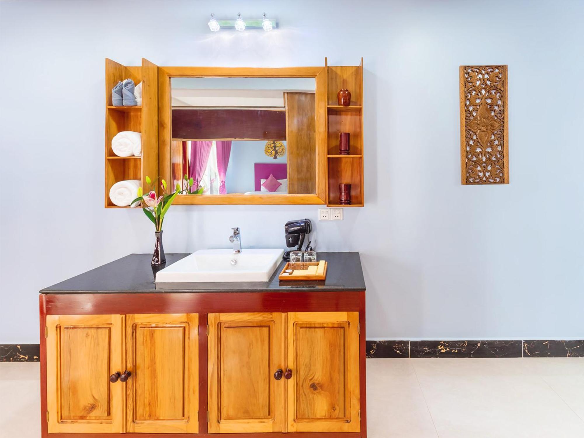Cheata Hotel 4*