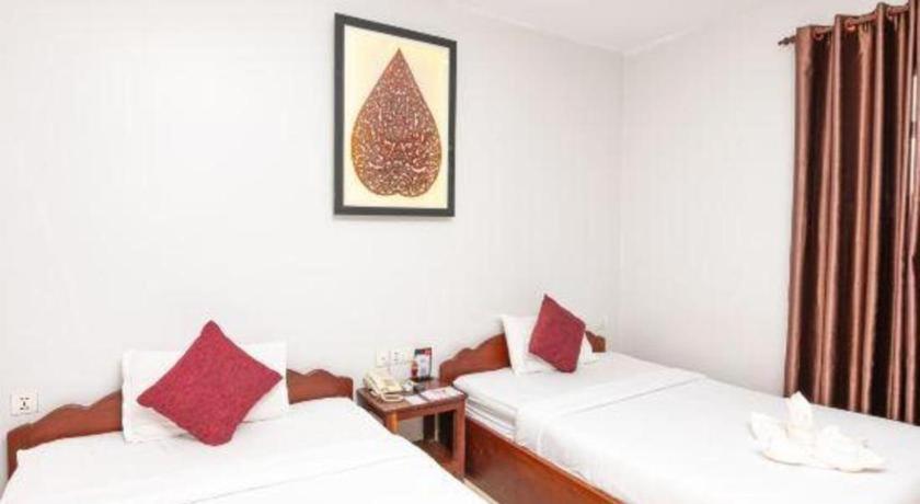 Damnak Soksan Hotel 4*
