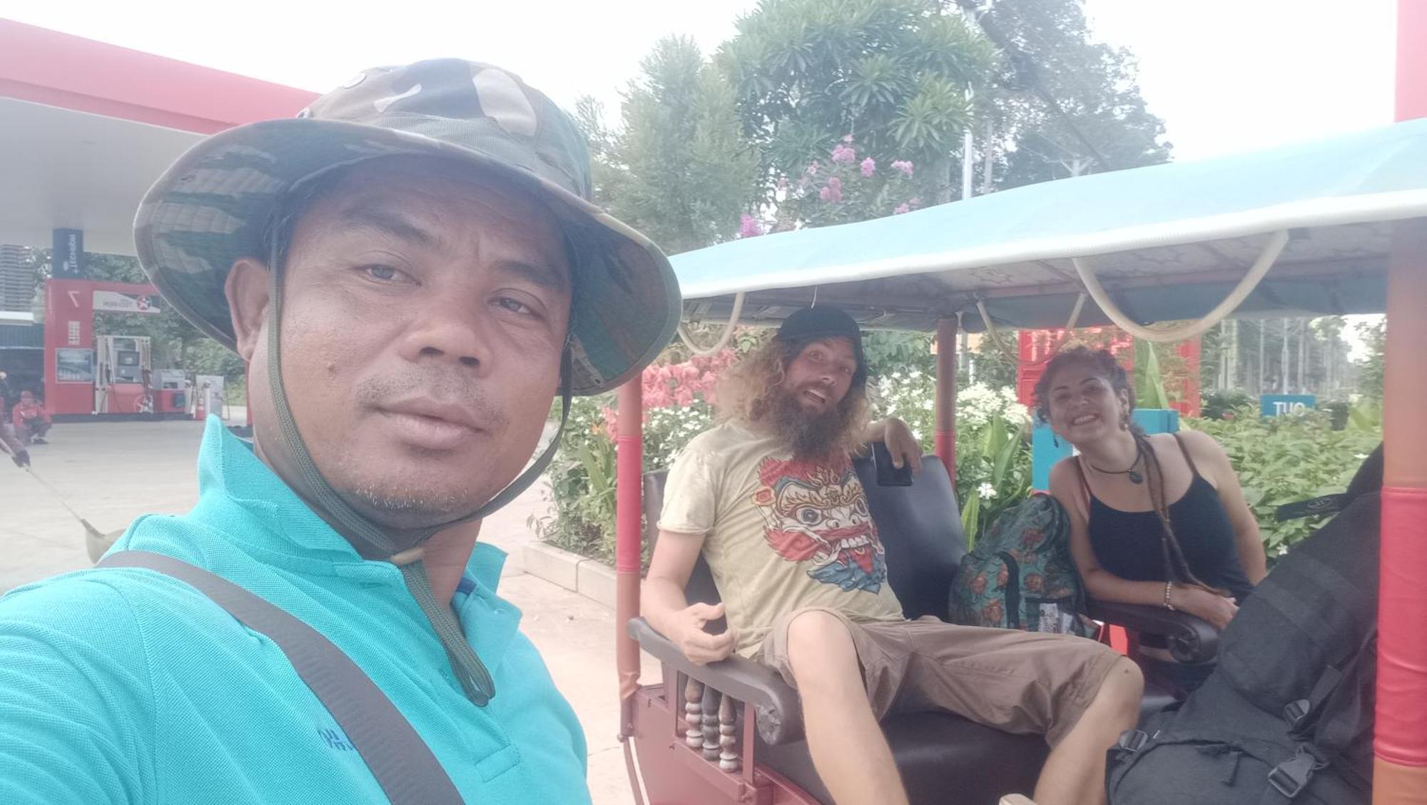 Homestay Kakrona Pouk *