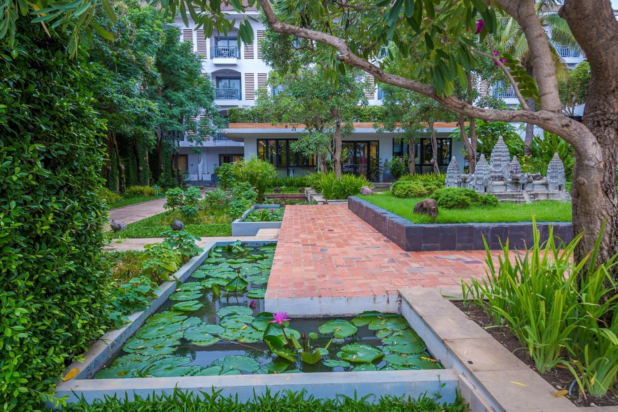 Hotel Damrei & 5*