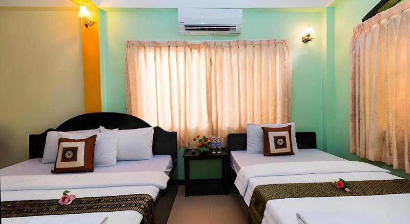 Happy Zone Hostel Albergue *